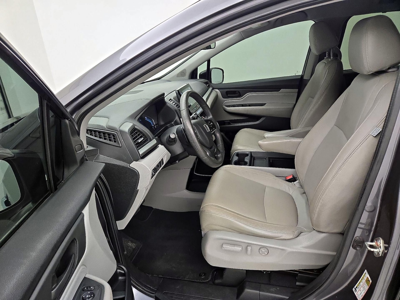 2018 Honda Odyssey EX - Photo 12