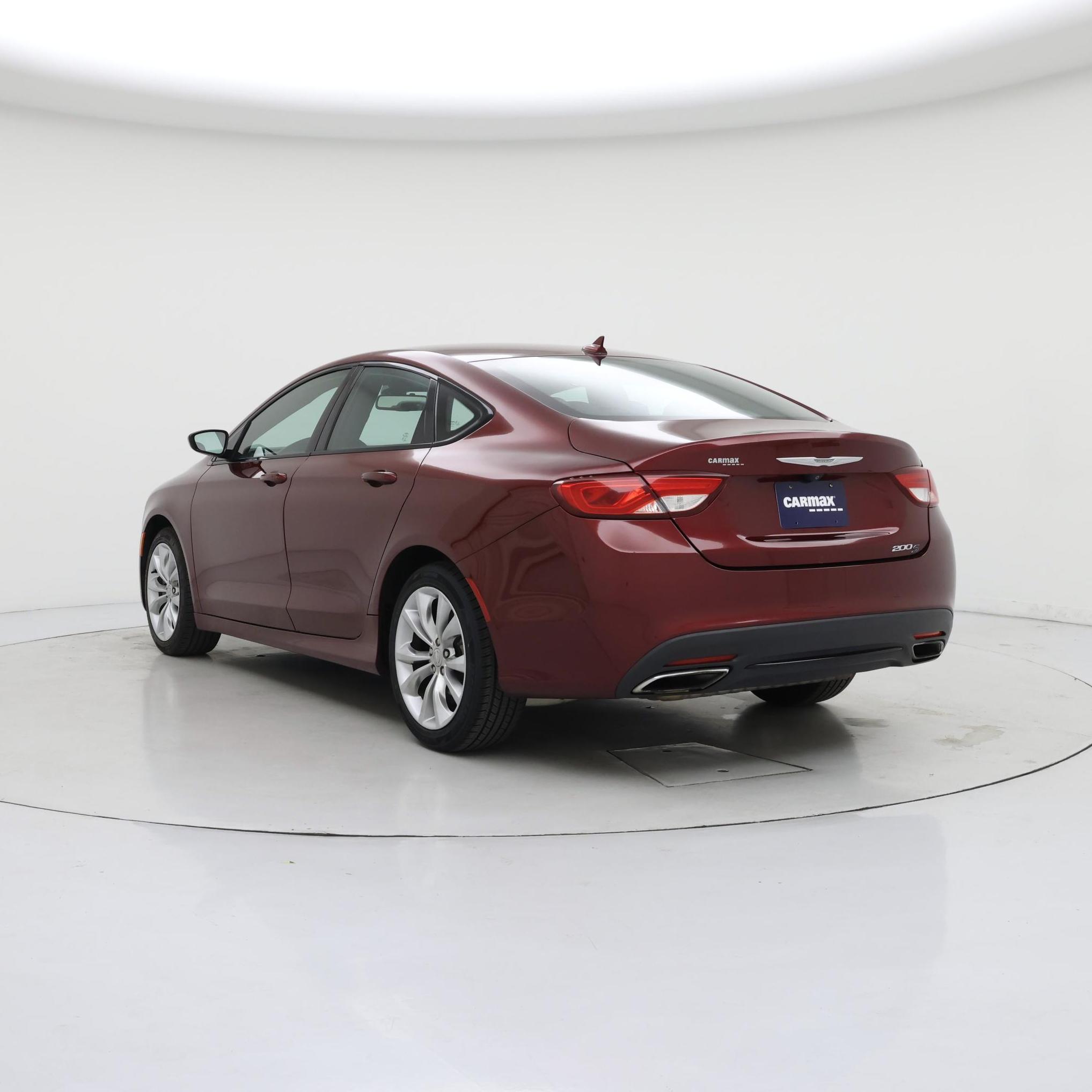Thumbnail: 2015 Chrysler 200 - 2