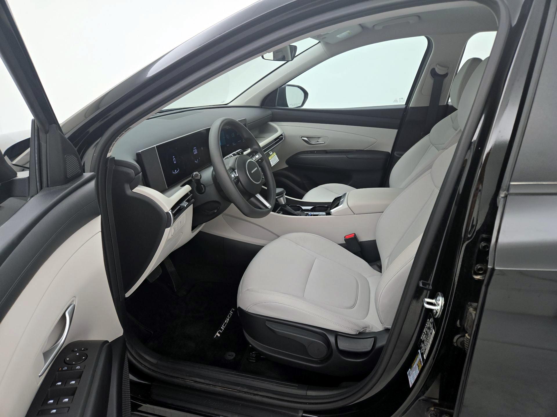 Thumbnail: 2025 Hyundai Tucson - 11