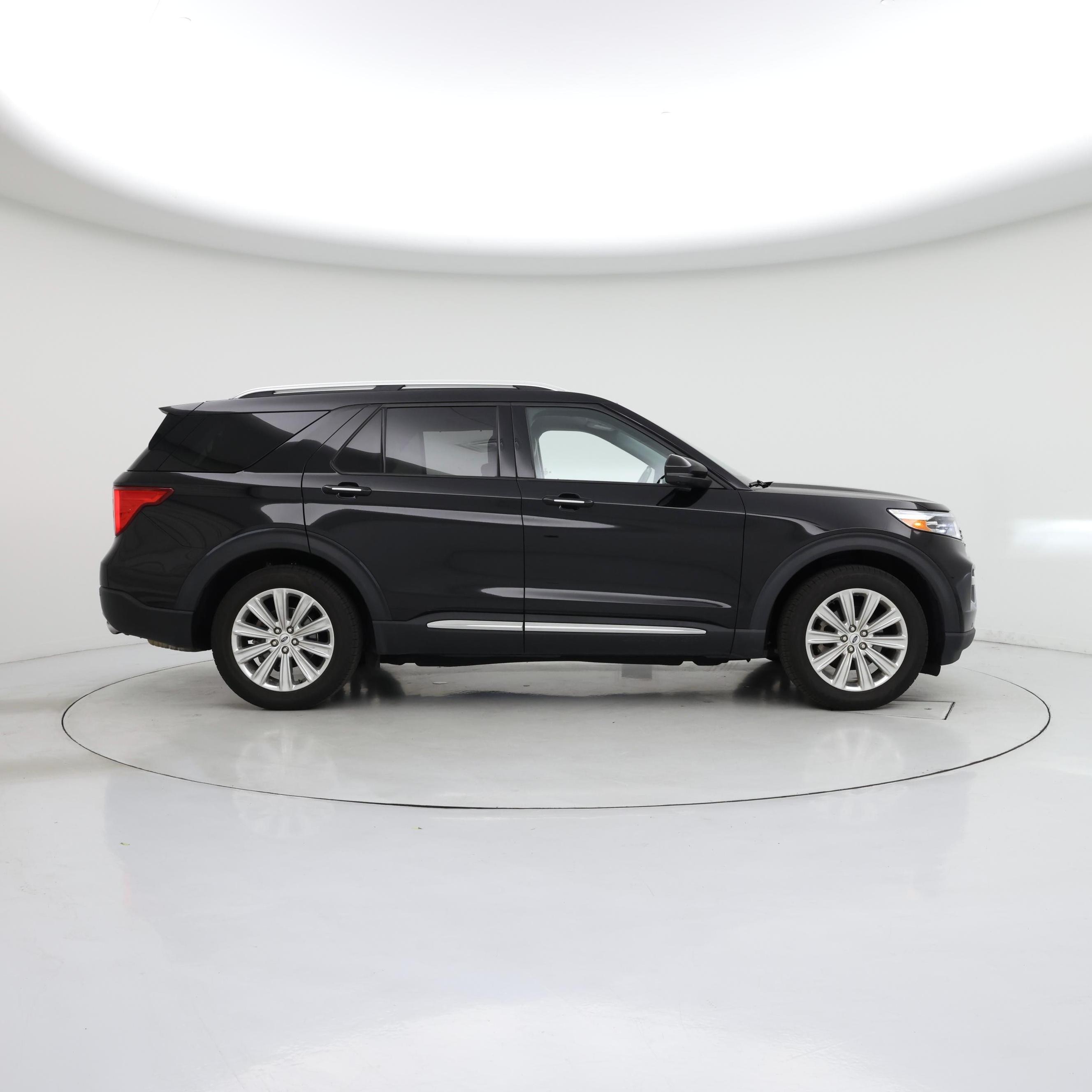 Thumbnail: 2020 Ford Explorer - 7