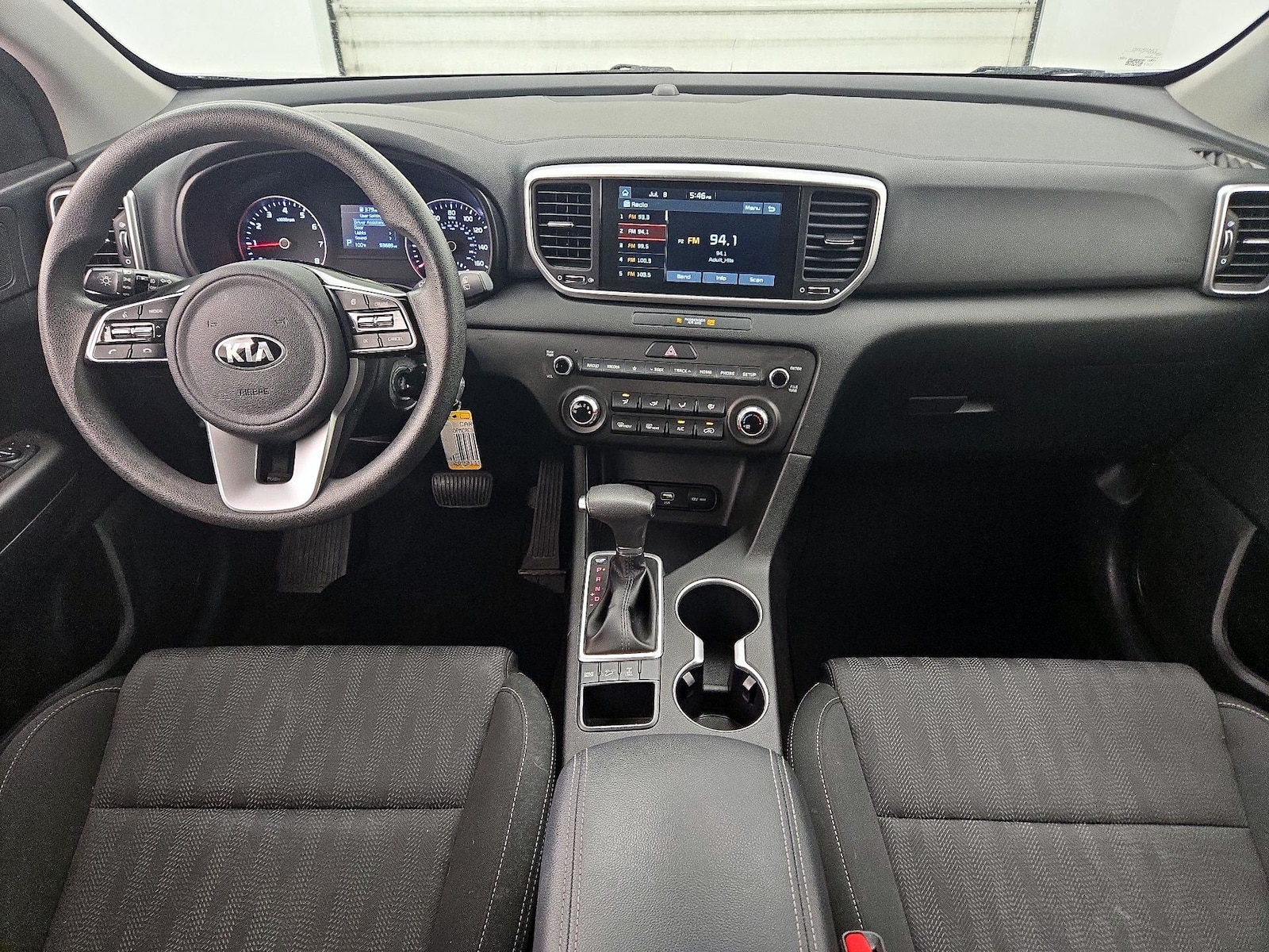 2022 Kia Sportage LX - Photo 10