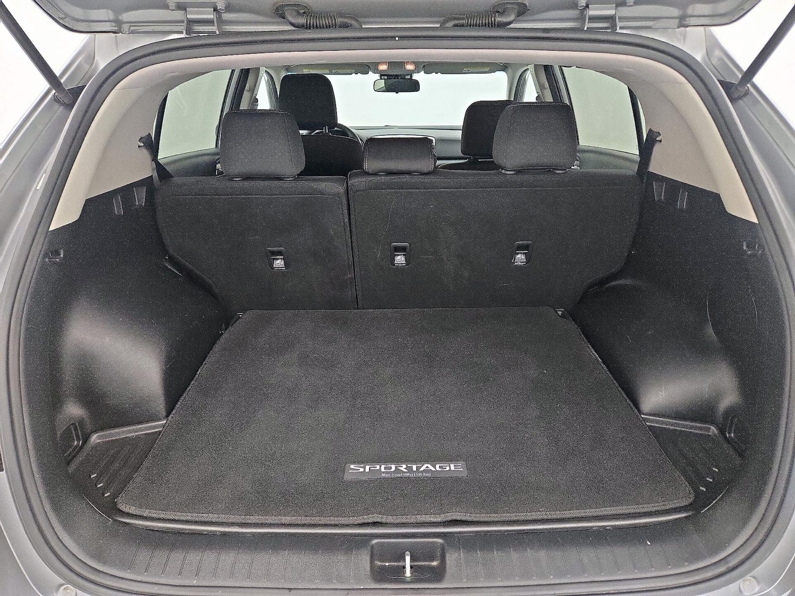 2022 Kia Sportage LX - Photo 21