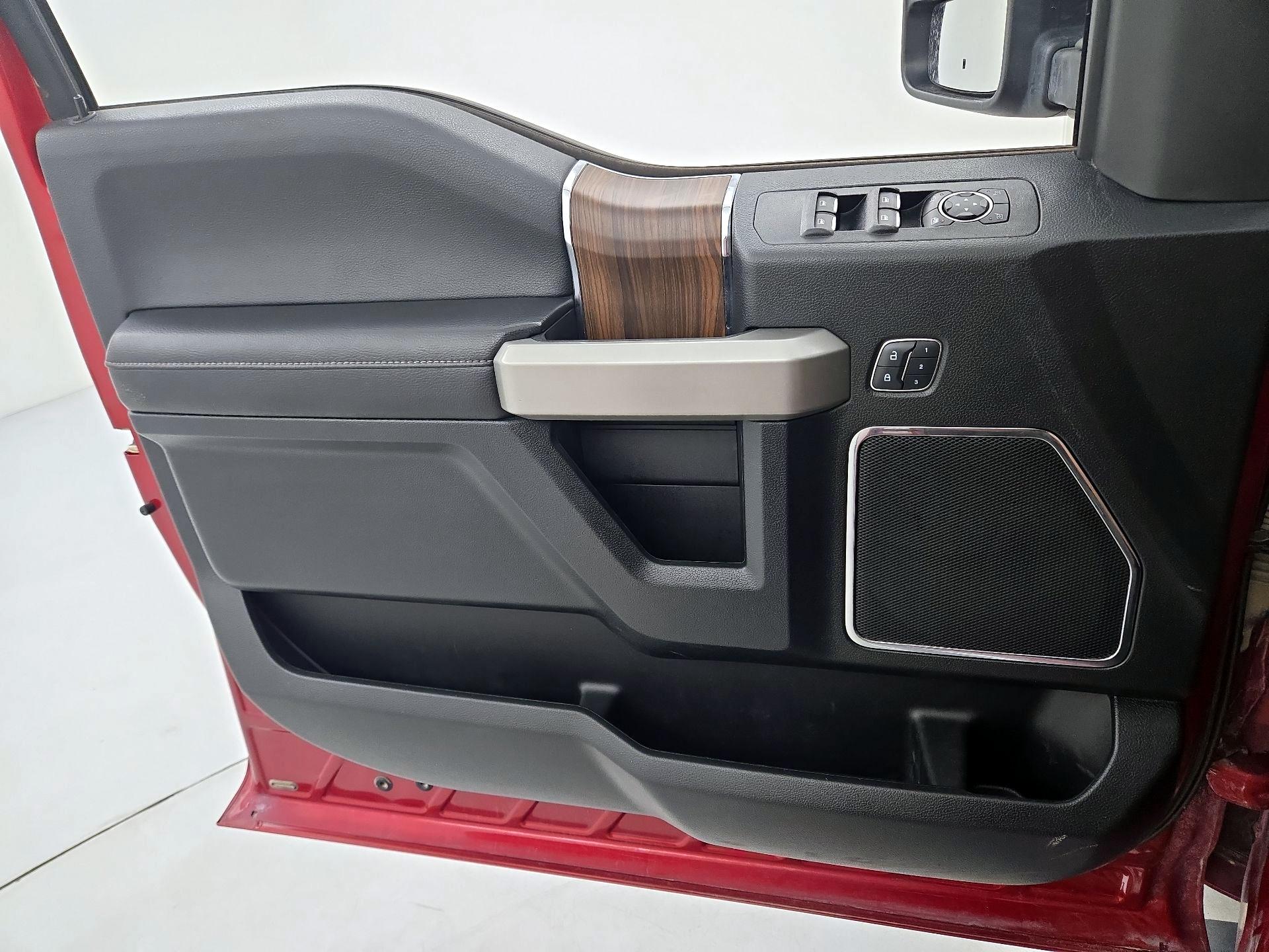 Thumbnail: 2017 Ford F-150 - 12