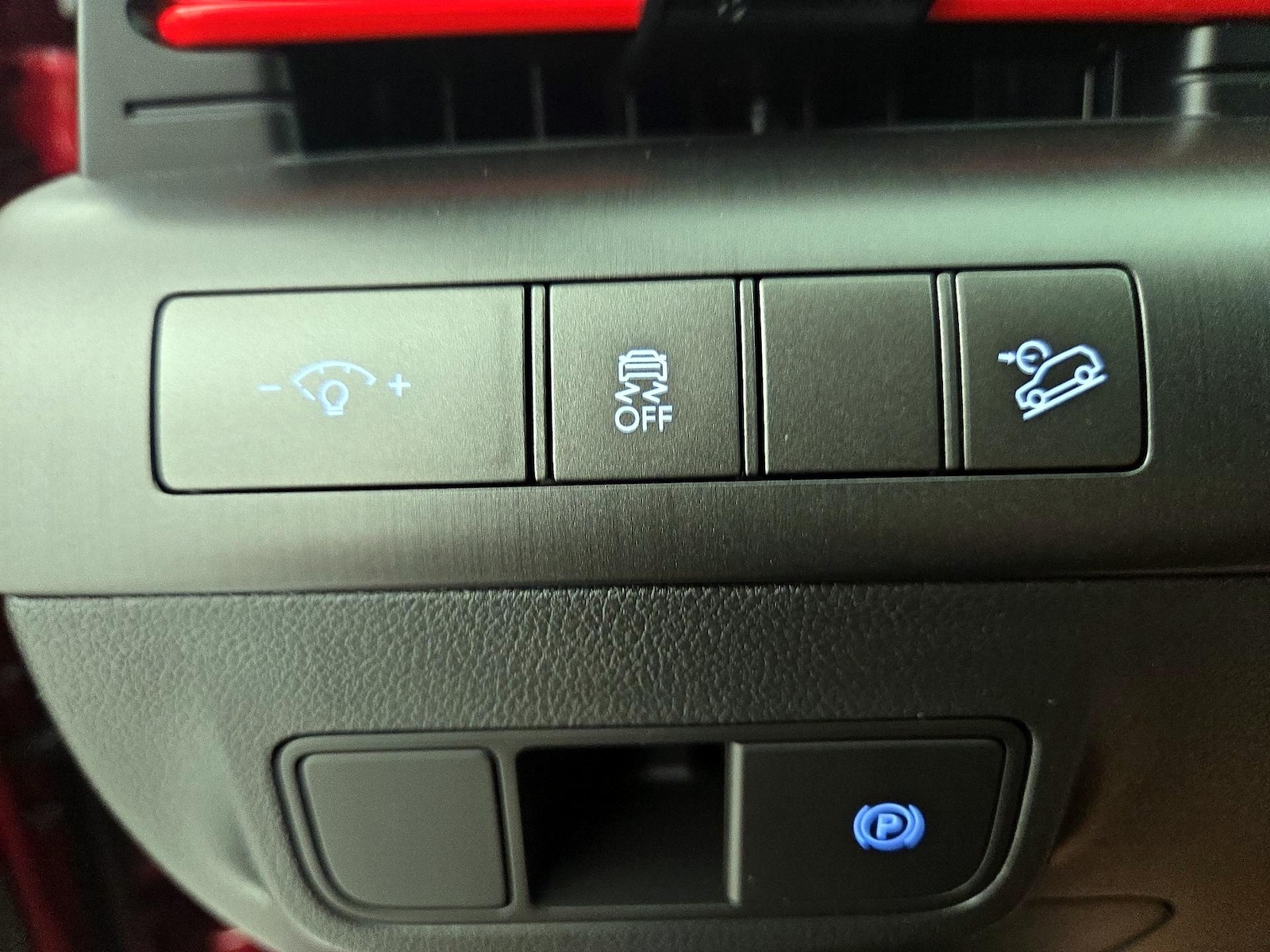 2025 Hyundai Kona N Line S - Photo 14