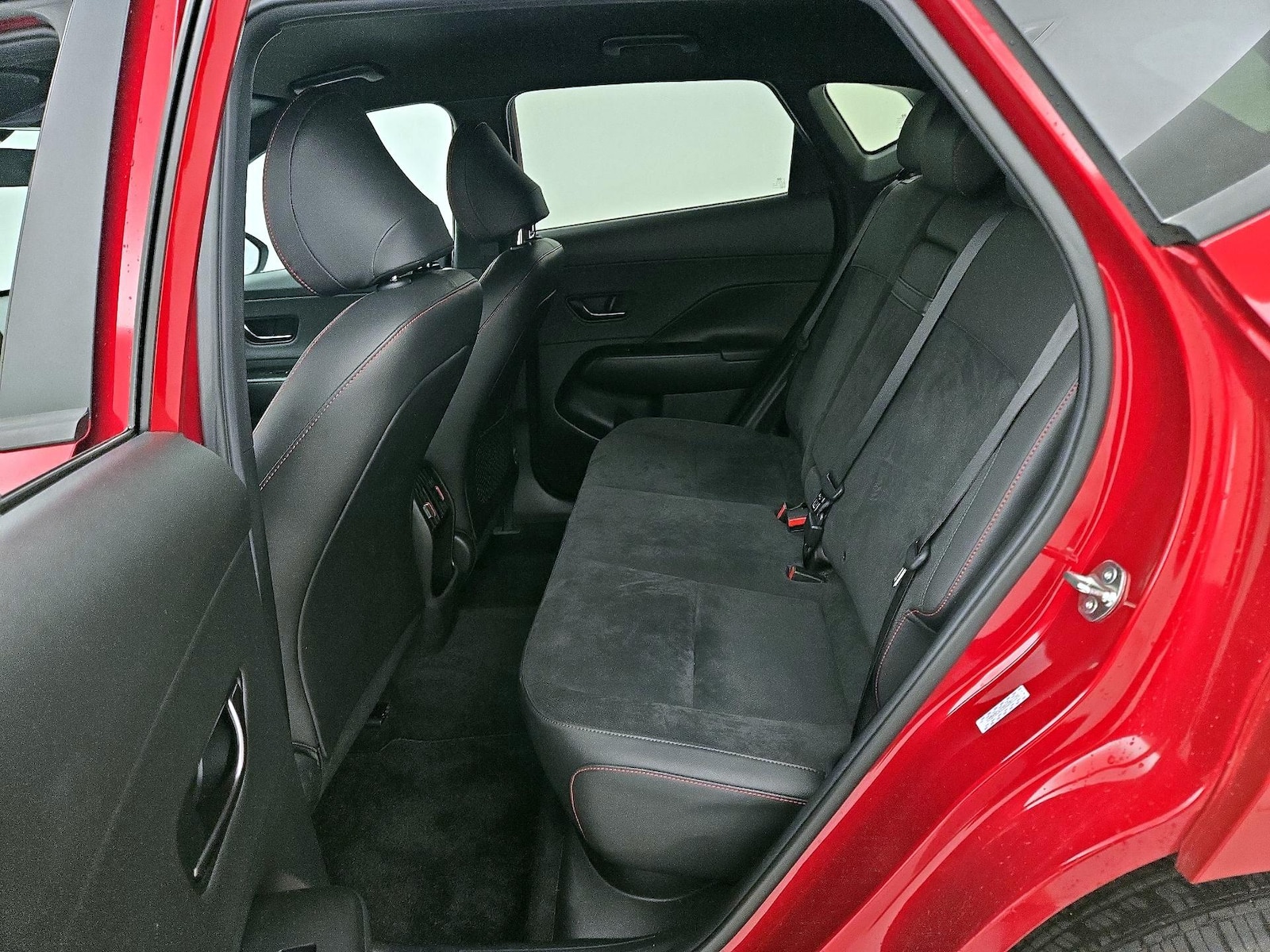 2025 Hyundai Kona N Line S - Photo 20