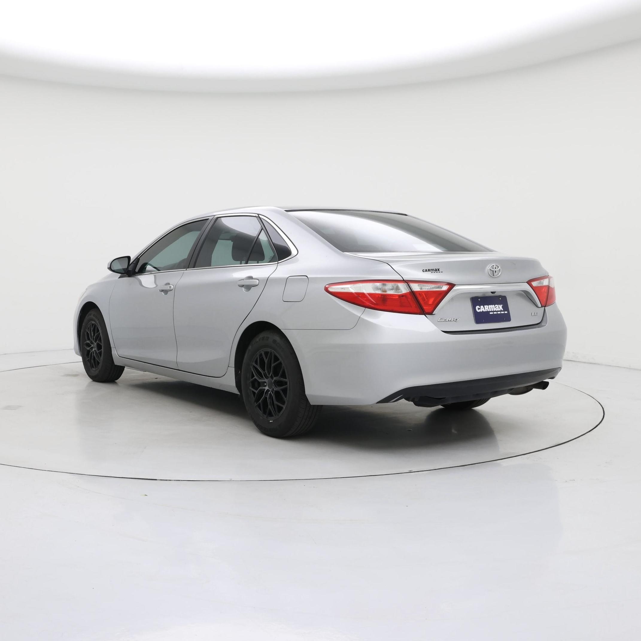 Thumbnail: 2015 Toyota Camry - 2
