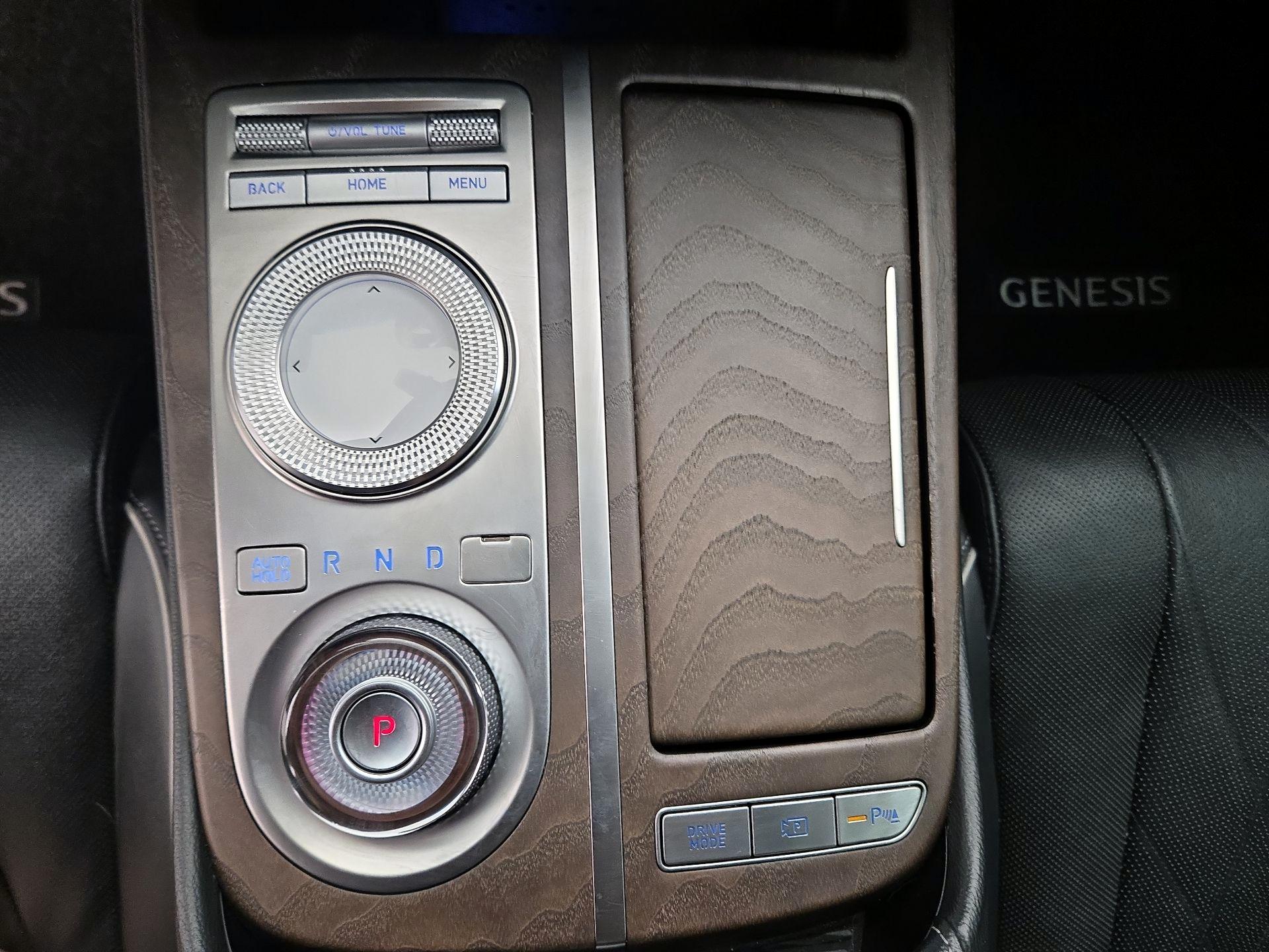 Thumbnail: 2021 Genesis G80 - 18