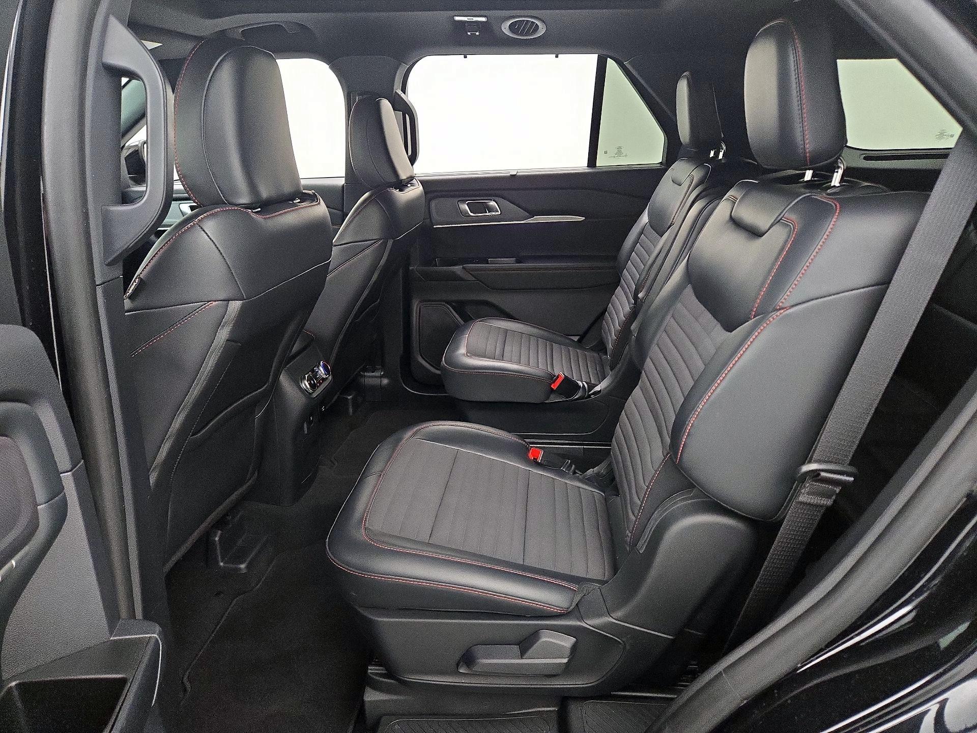 Thumbnail: 2025 Ford Explorer - 20