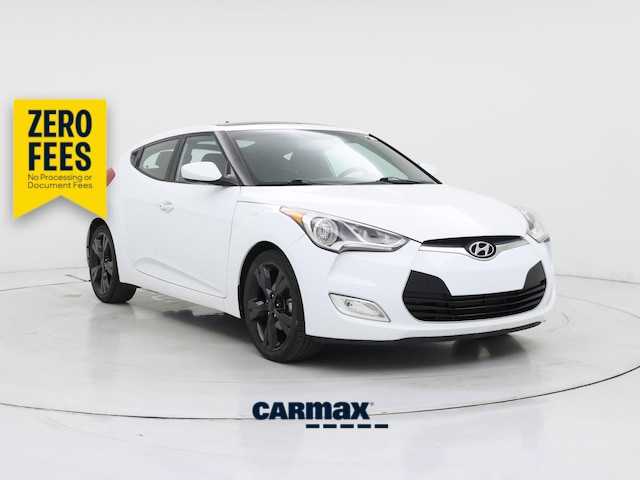 White 2017 Hyundai Veloster Coupe Front-Wheel Drive Automatic
