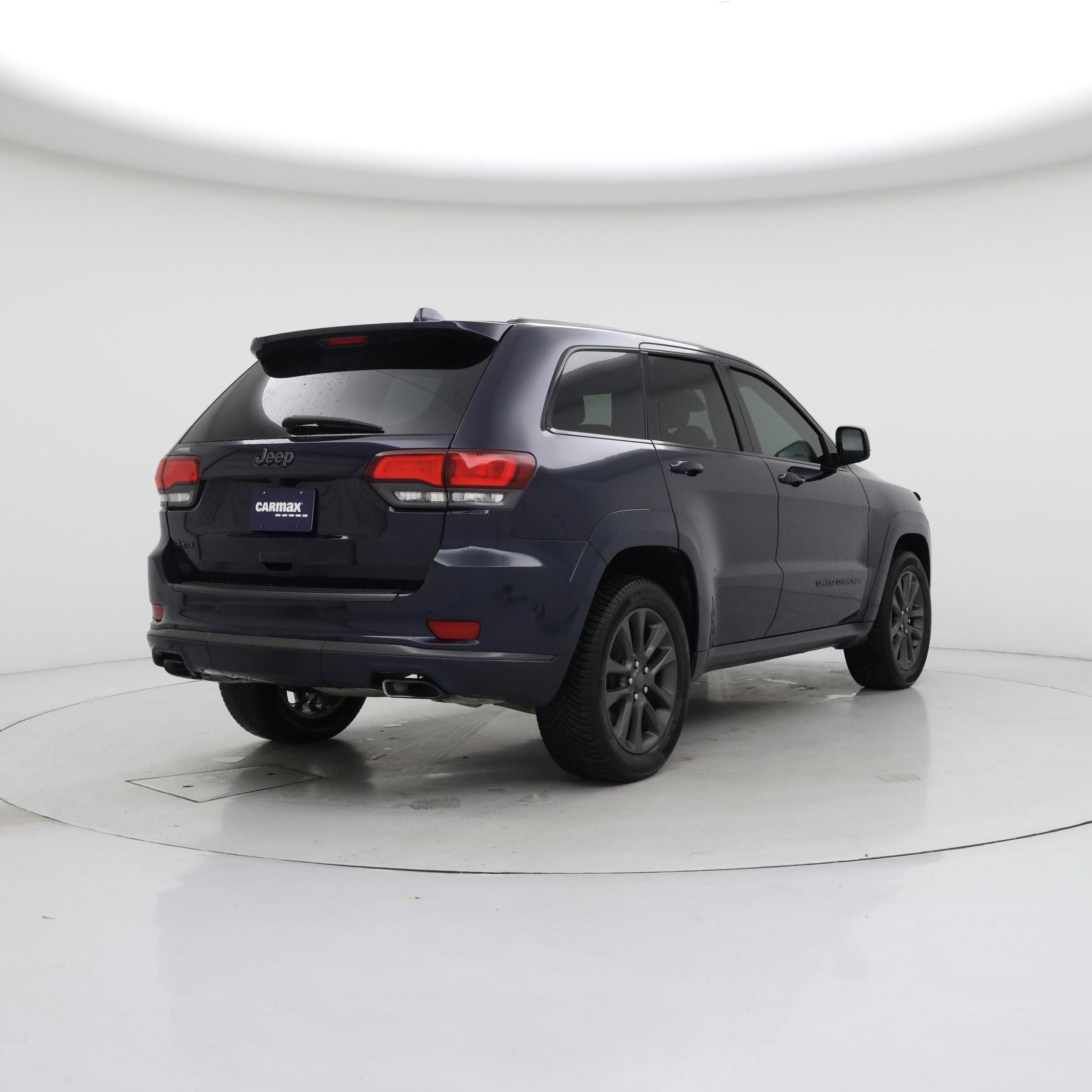 Thumbnail: 2018 Jeep Grand Cherokee - 8