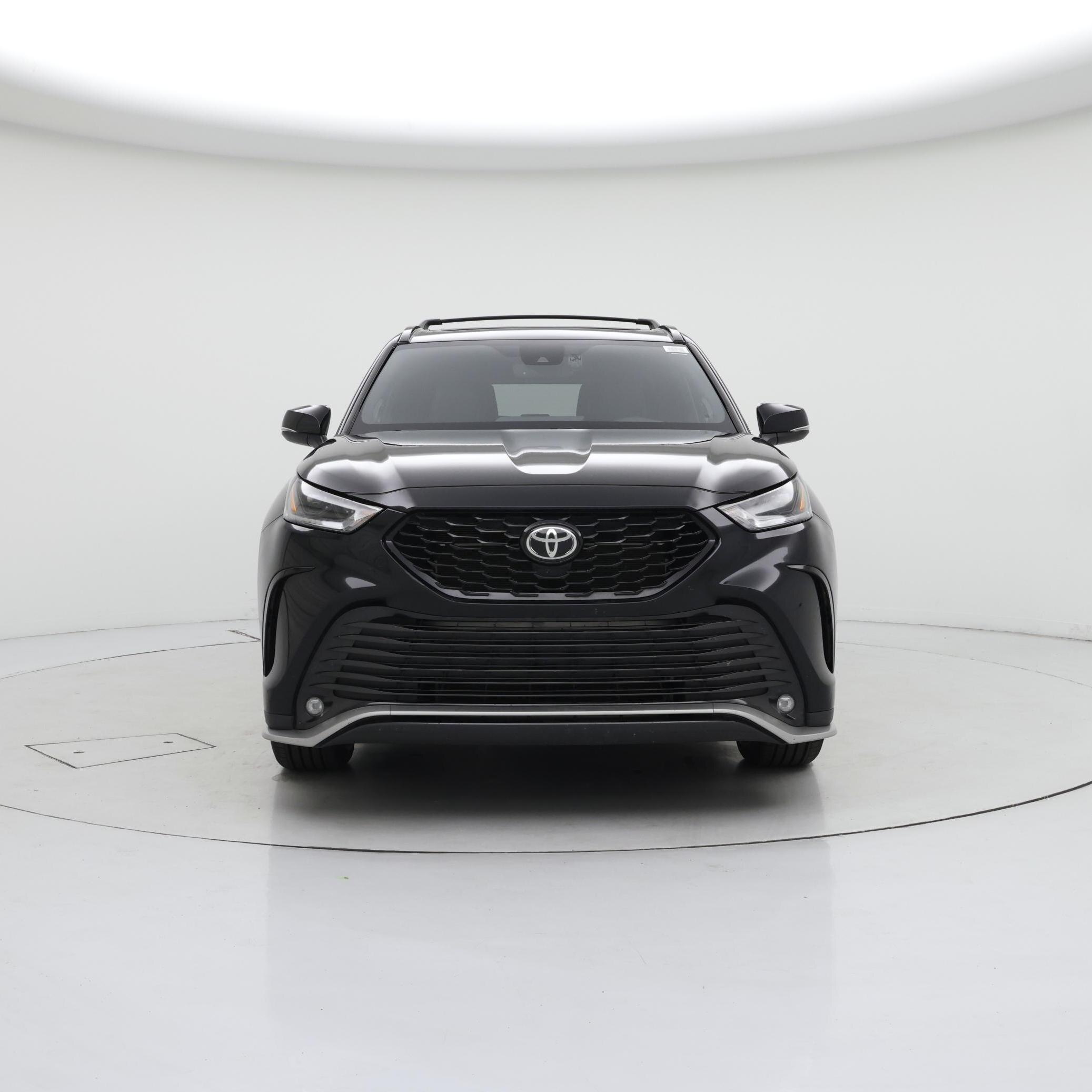 Thumbnail: 2023 Toyota Highlander - 5