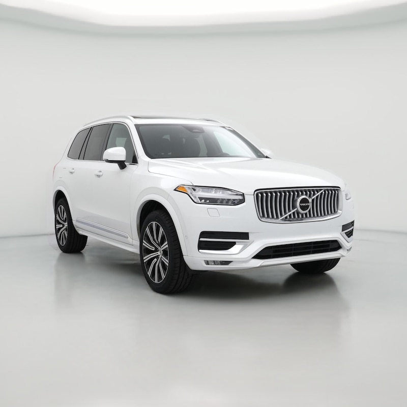 2023 Volvo XC90 B5 Plus