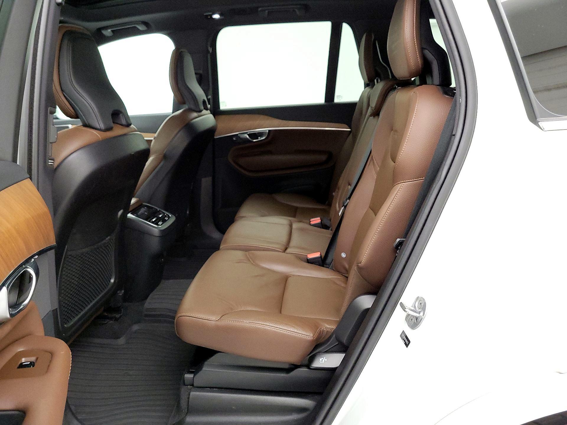 Thumbnail: 2023 Volvo XC90 - 20
