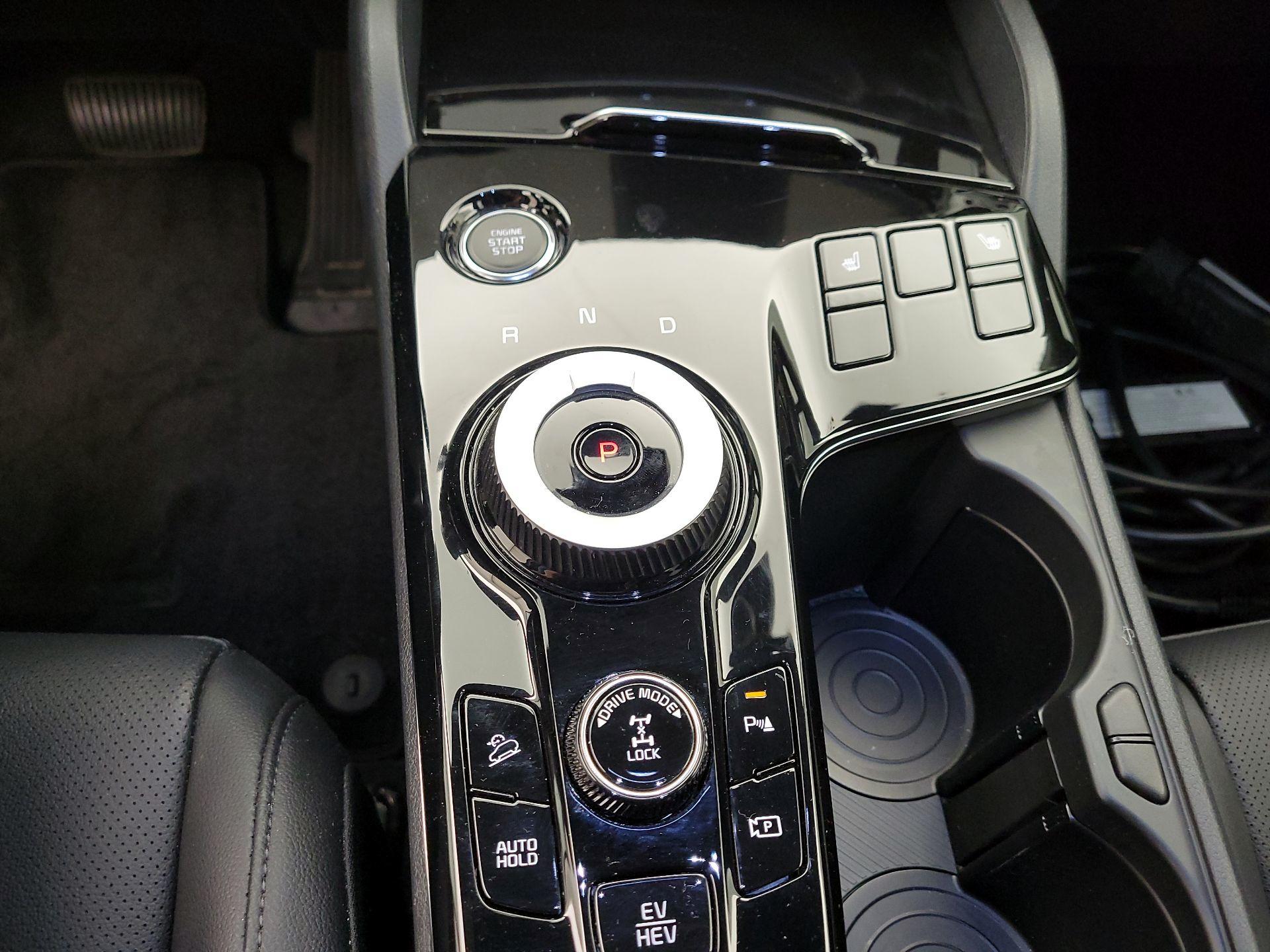 Thumbnail: 2025 Kia Sportage - 18