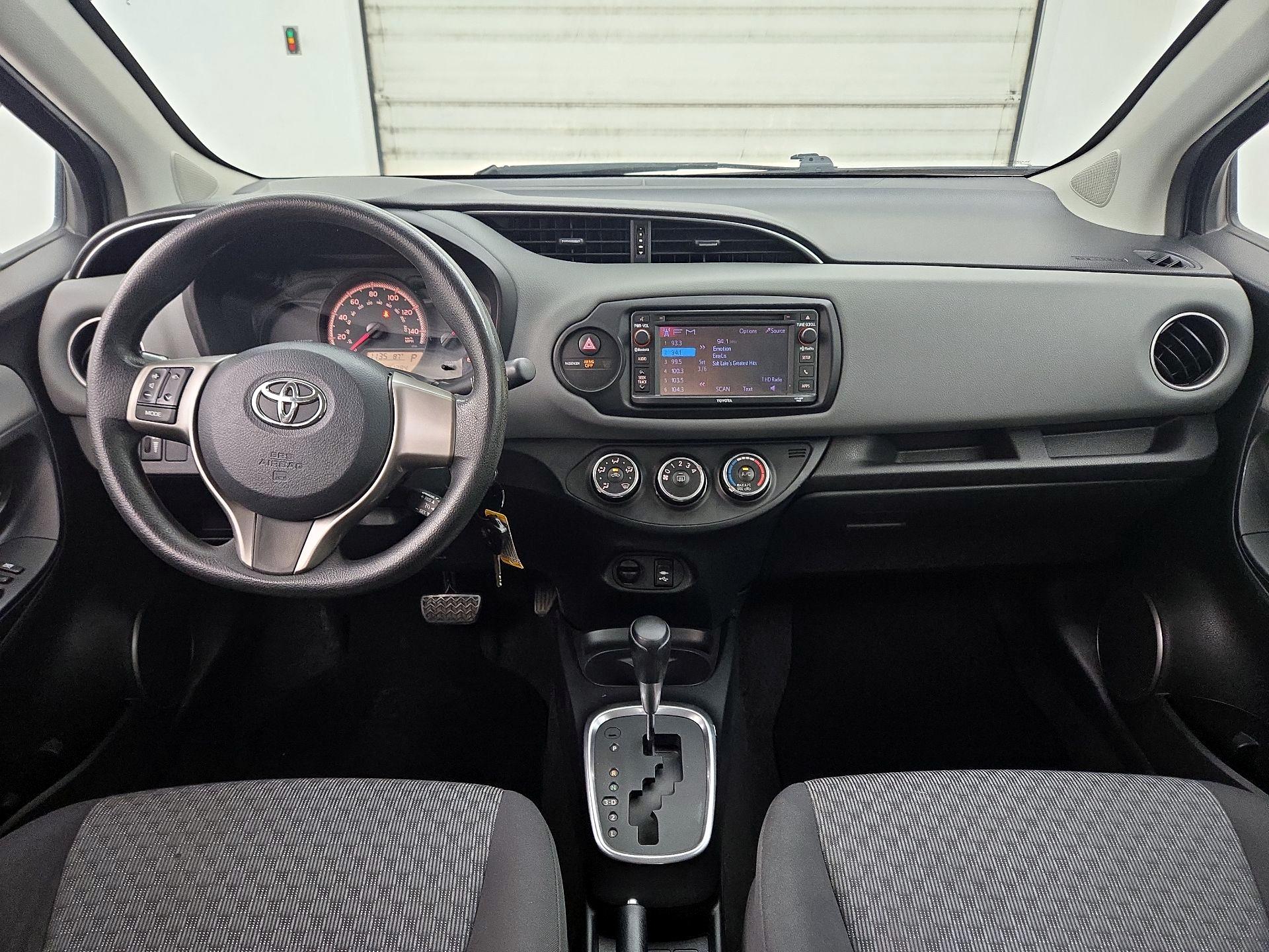 Thumbnail: 2015 Toyota Yaris - 9