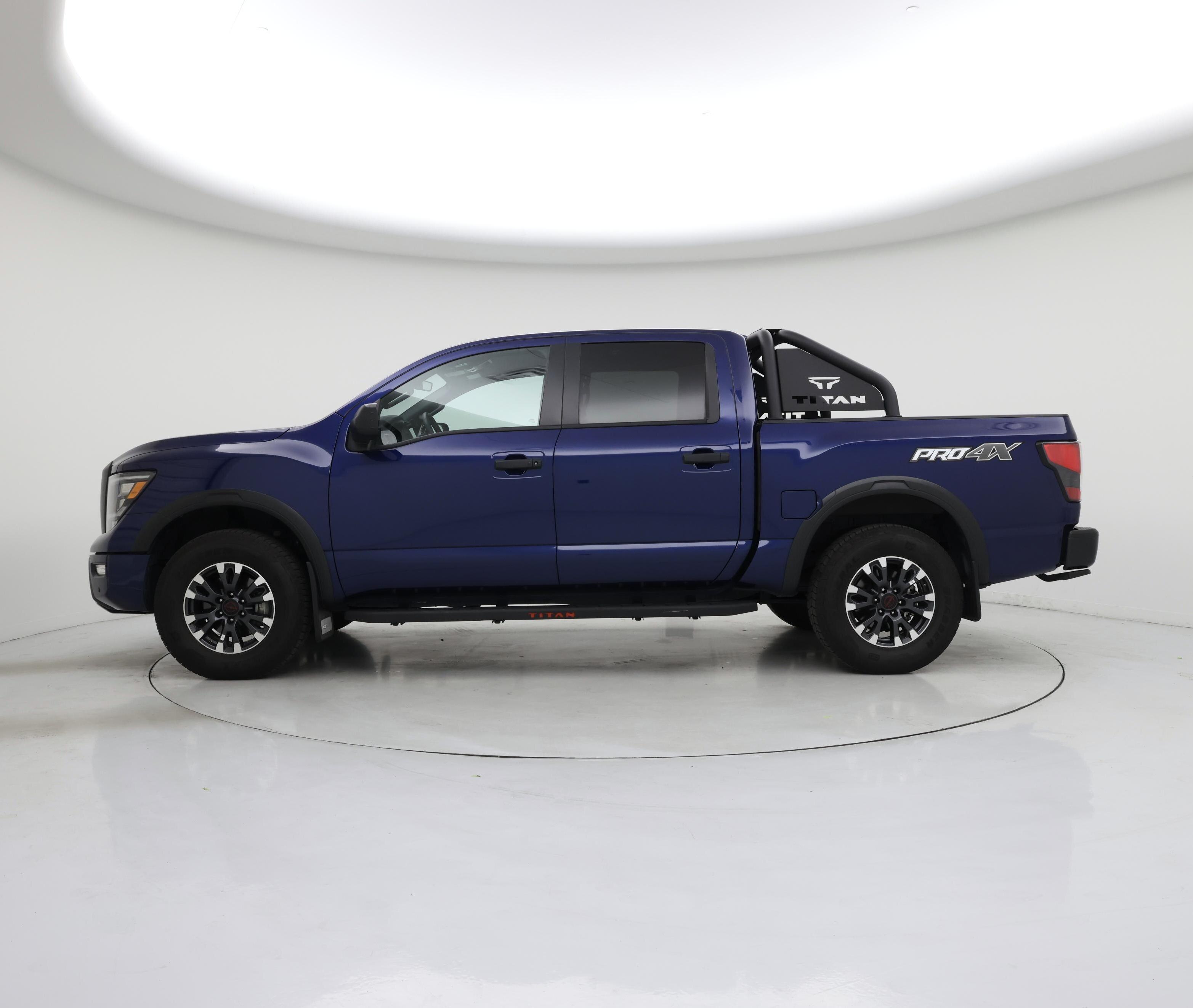 Thumbnail: 2024 Nissan Titan - 3
