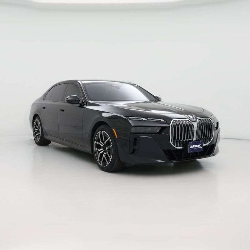 2025 BMW 740 I