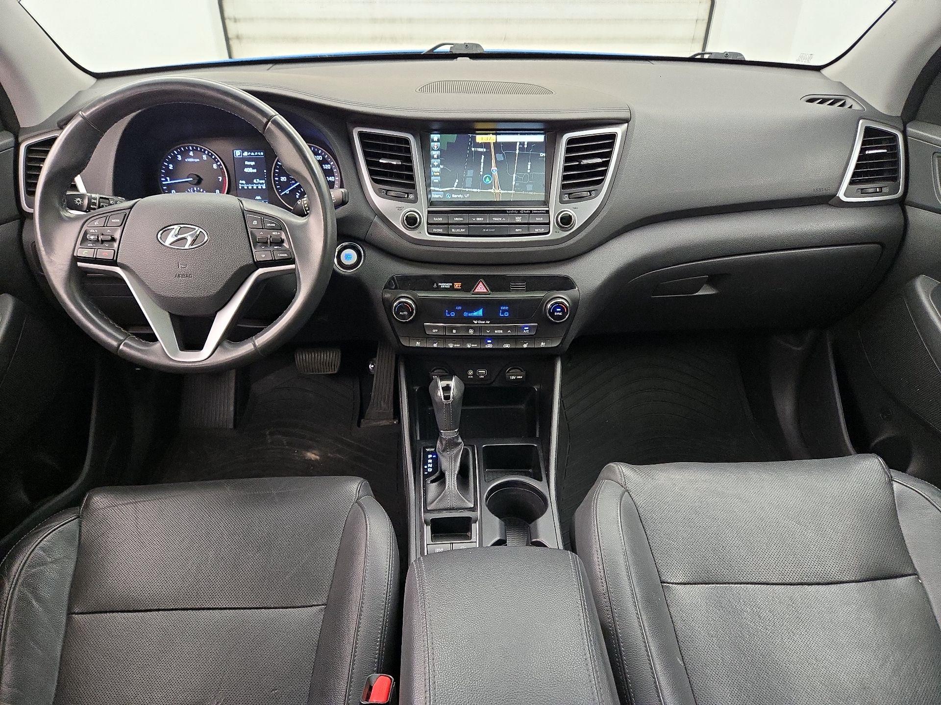 Thumbnail: 2017 Hyundai Tucson - 9