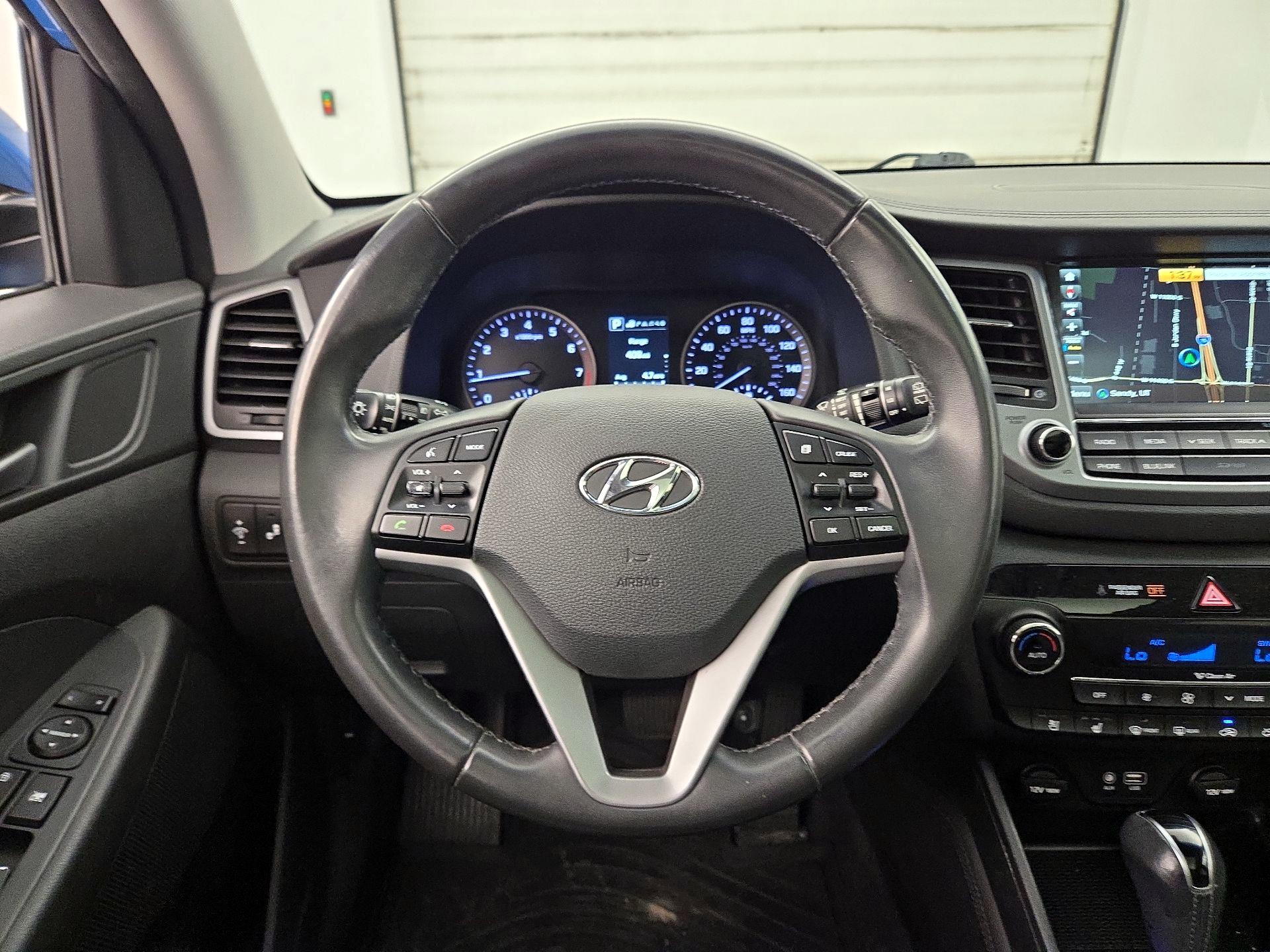 Thumbnail: 2017 Hyundai Tucson - 10