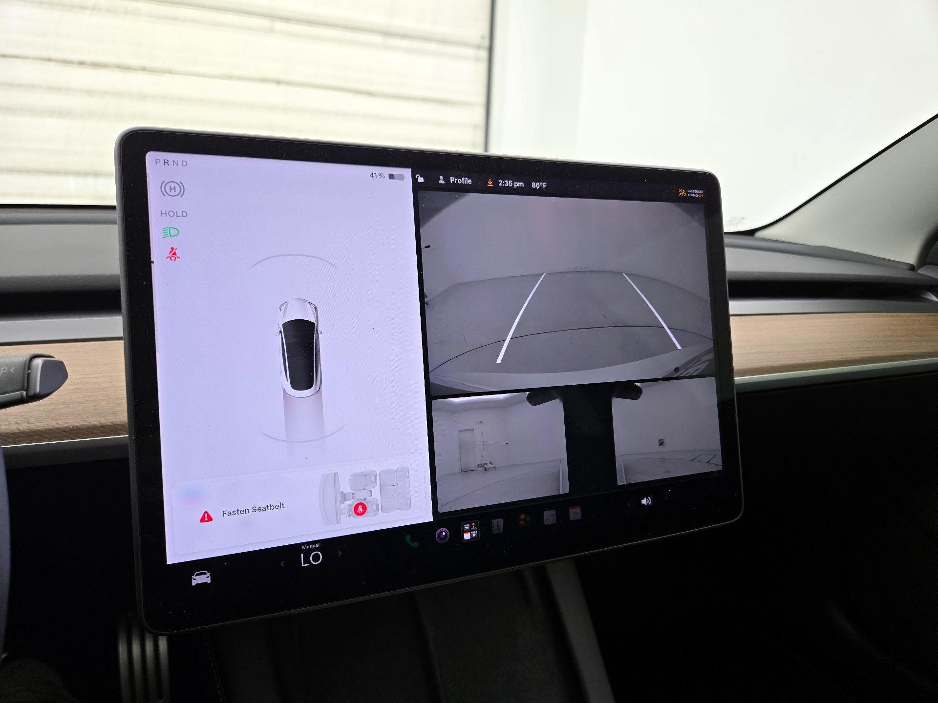 Thumbnail: 2022 Tesla Model 3 - 14