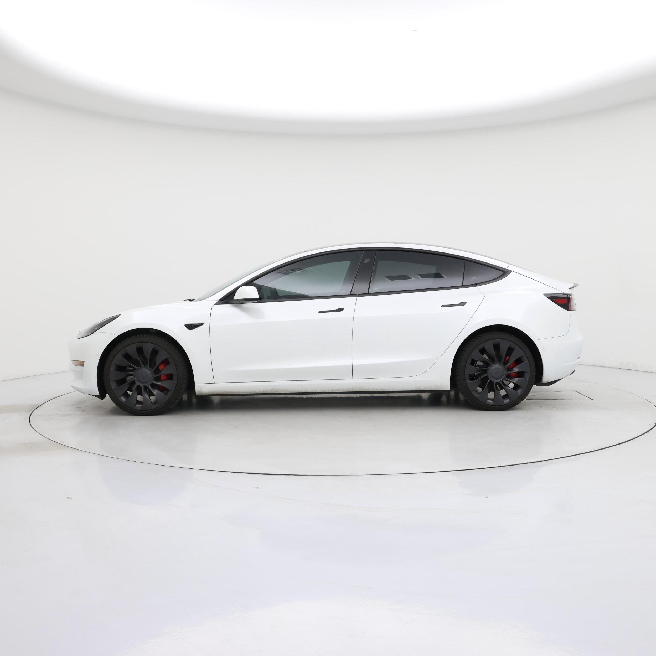 Thumbnail: 2022 Tesla Model 3 - 3