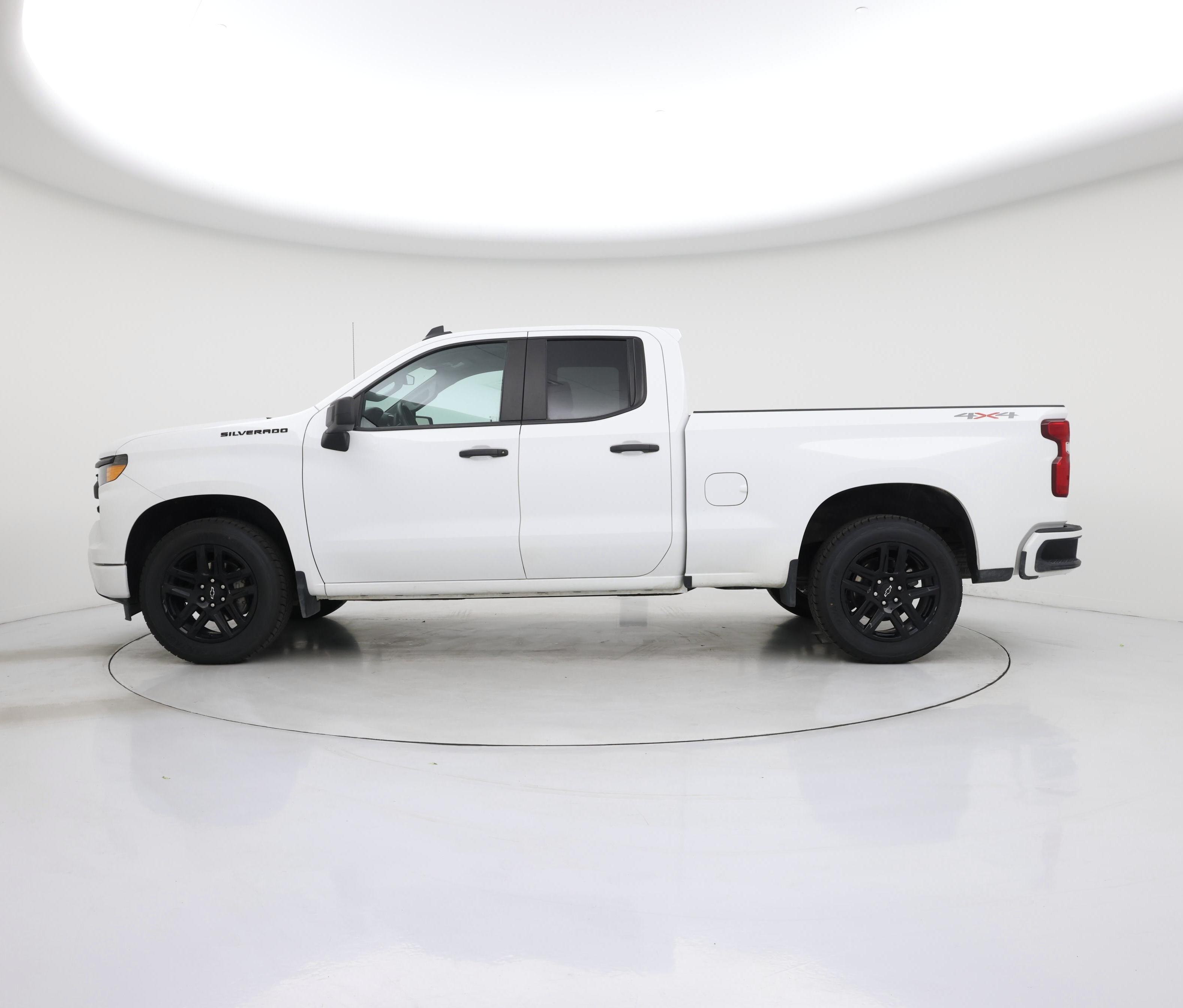 Thumbnail: 2024 Chevrolet Silverado 1500 - 3