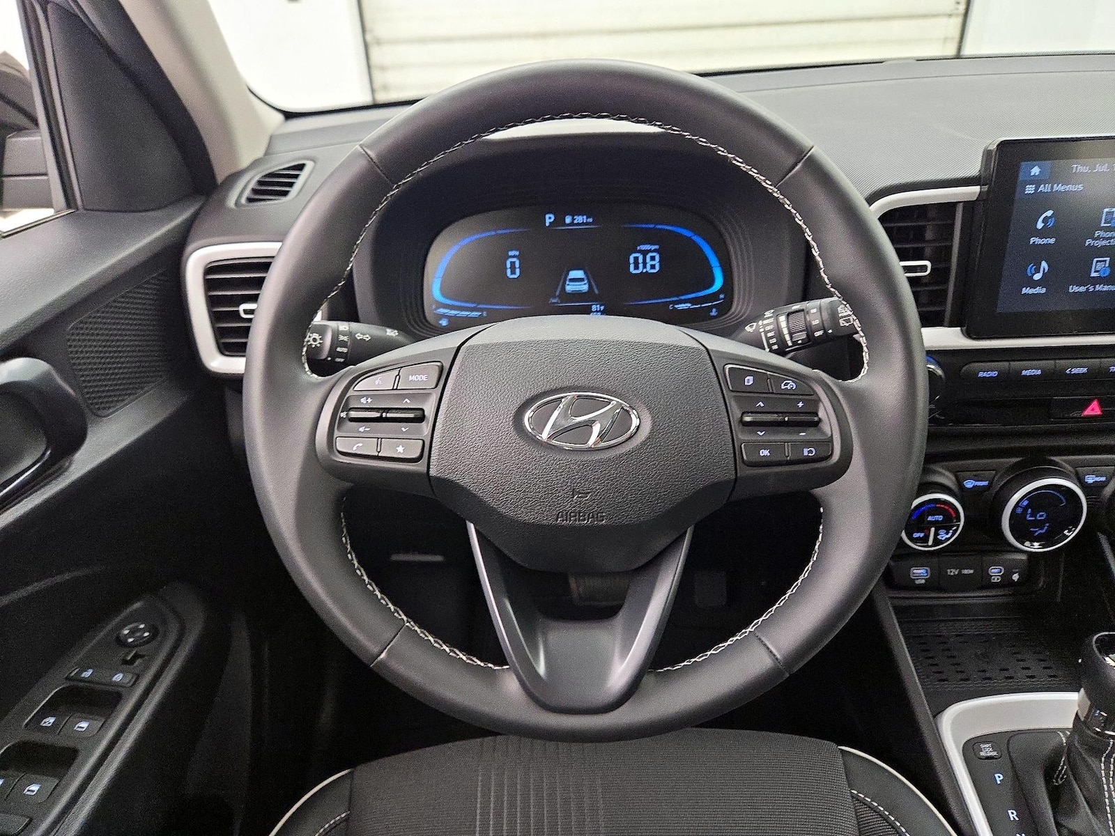 2026 Hyundai Venue SEL - Photo 11