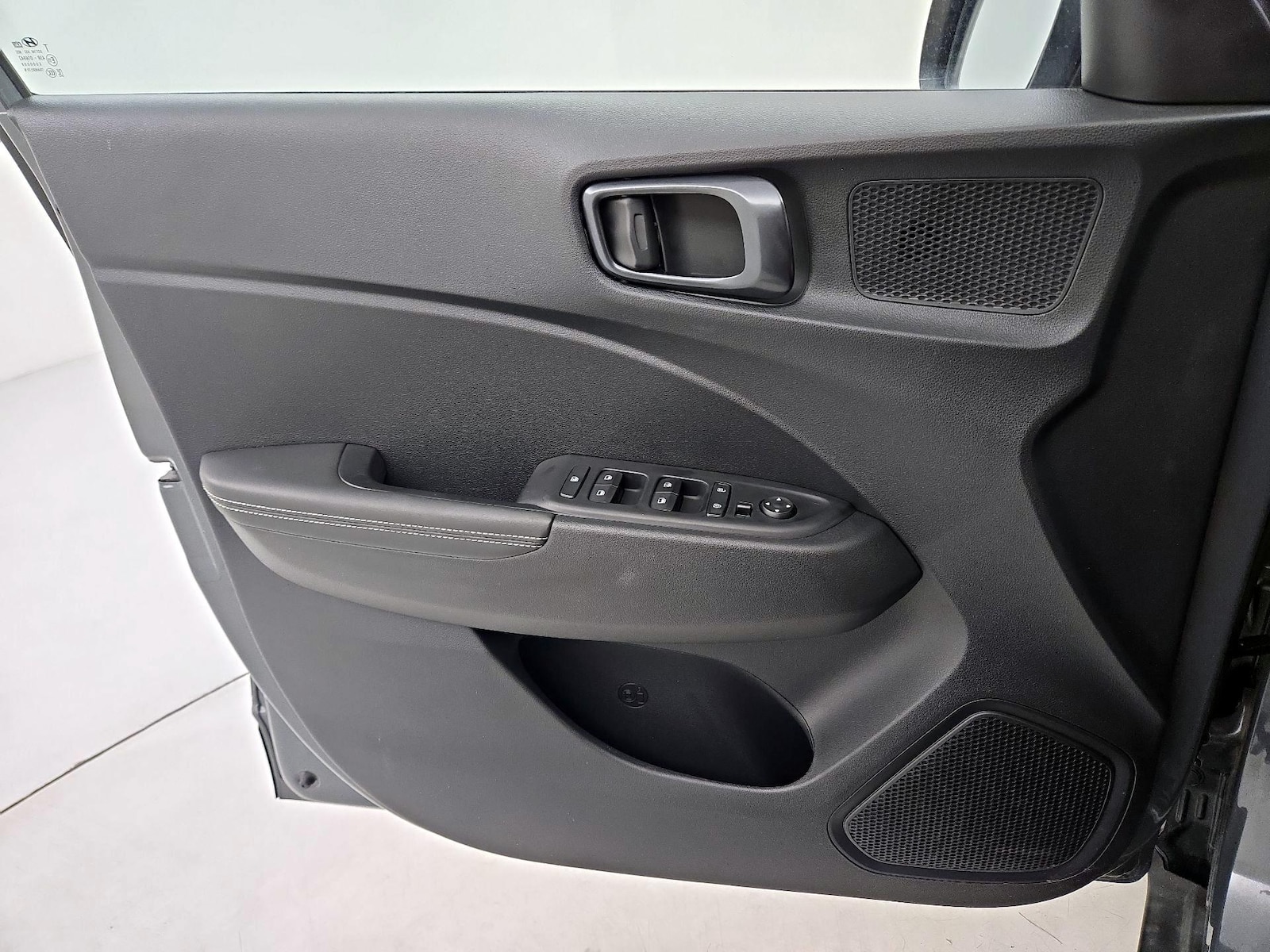 2026 Hyundai Venue SEL - Photo 13