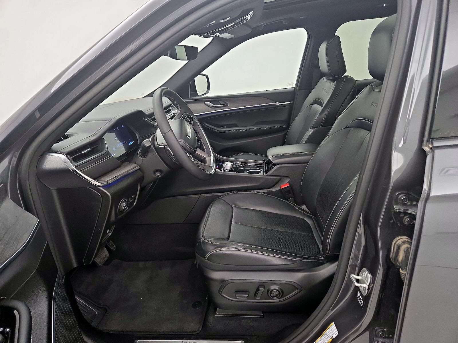 2024 Jeep Grand Cherokee L Overland - Photo 12