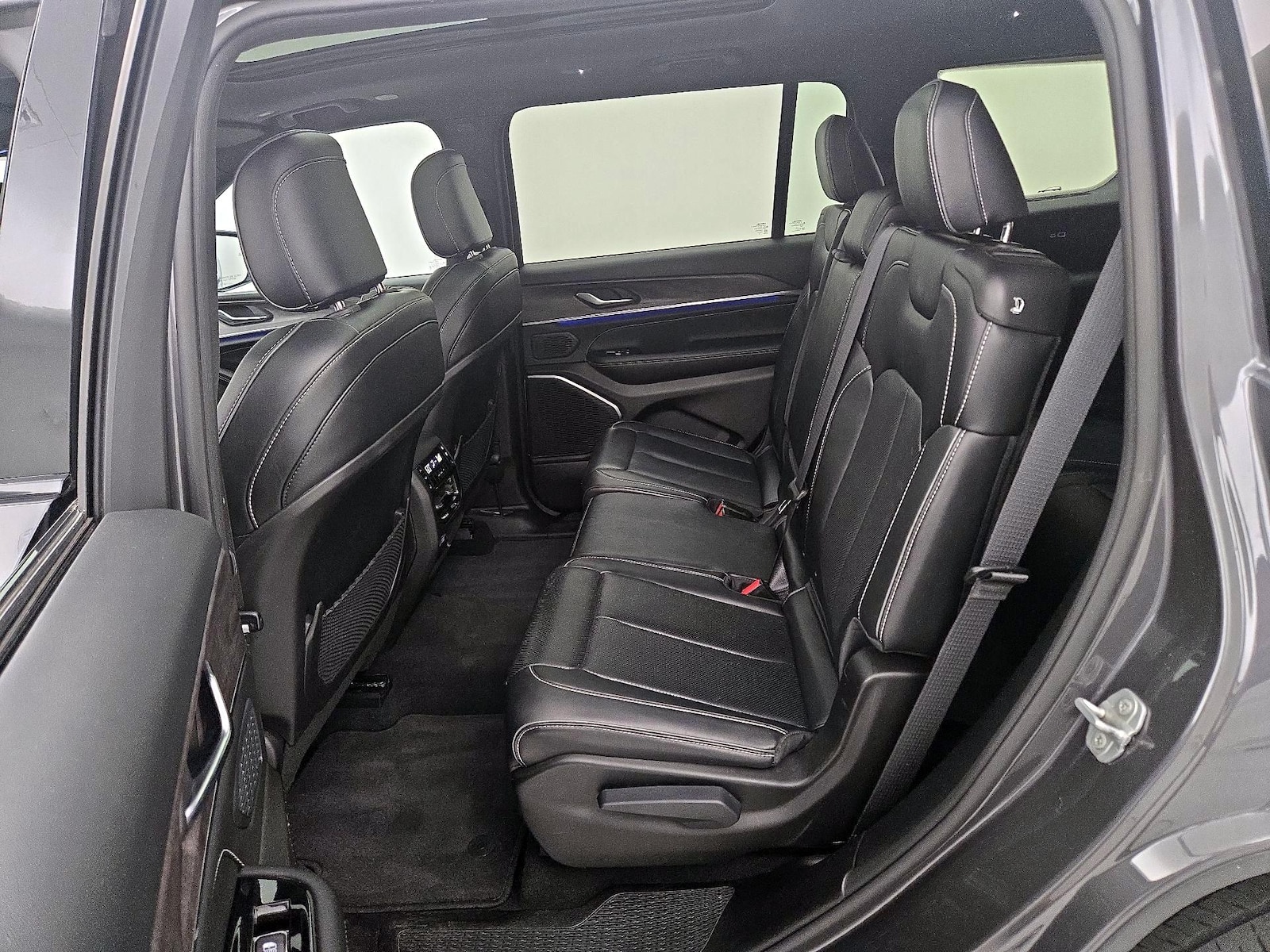 2024 Jeep Grand Cherokee L Overland - Photo 22