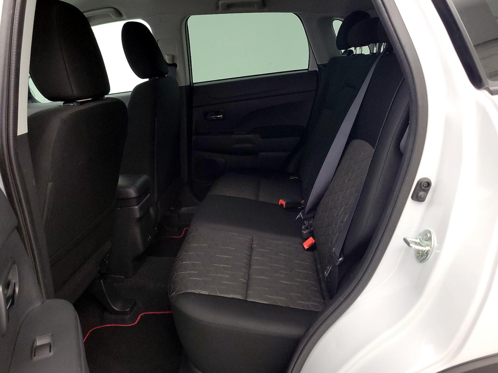 2024 Mitsubishi Outlander Sport RALLIART - Photo 20
