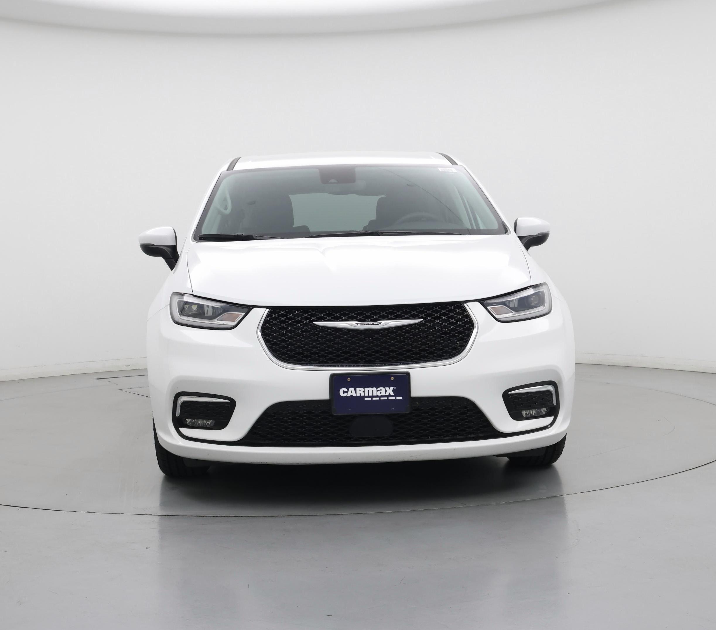 Thumbnail: 2023 Chrysler Pacifica - 5