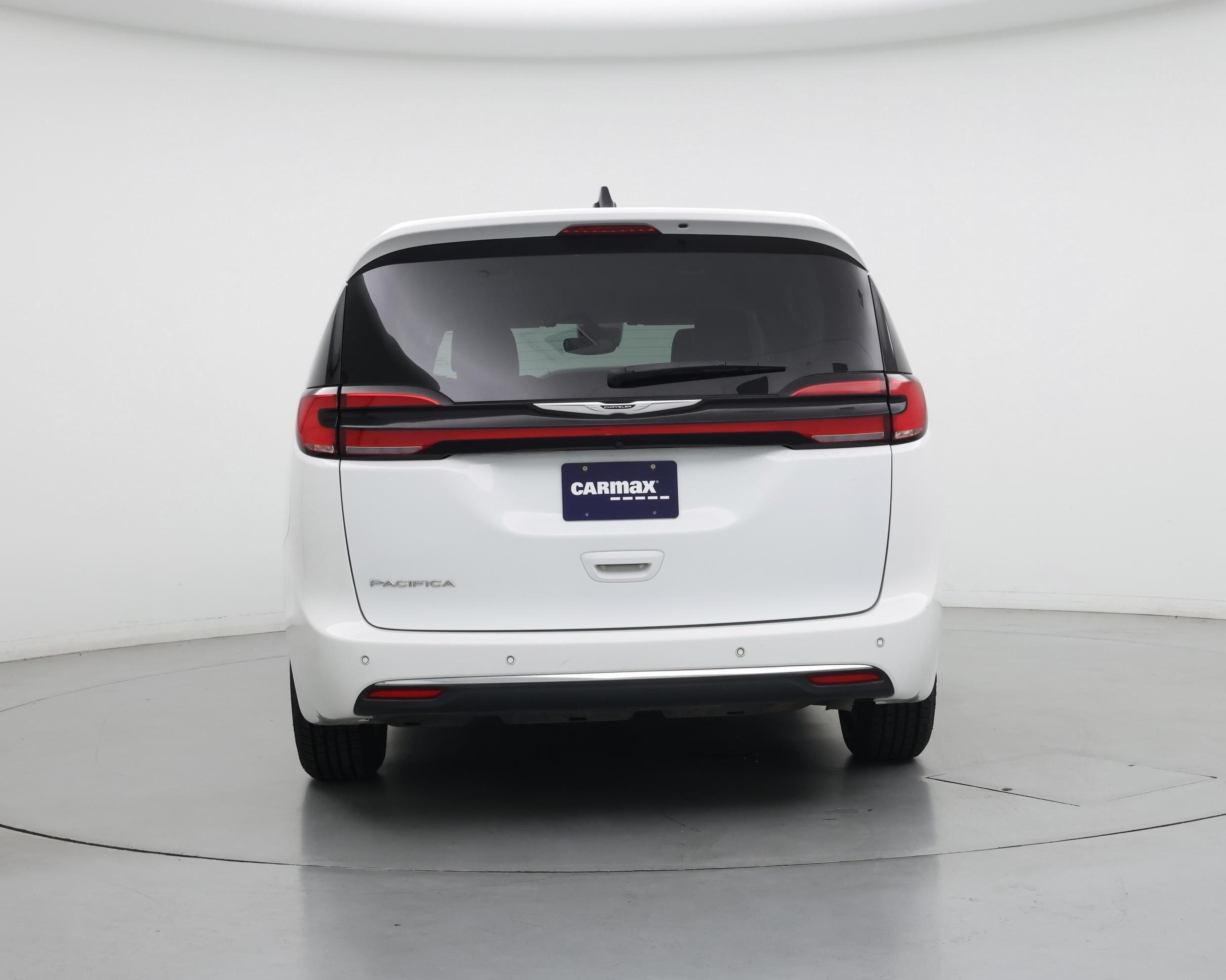 Thumbnail: 2023 Chrysler Pacifica - 6