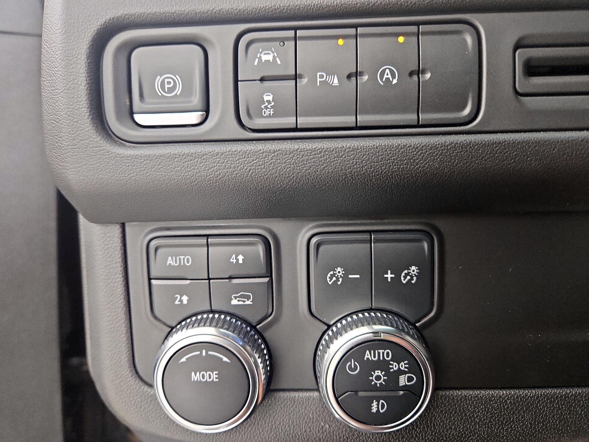 Thumbnail: 2024 GMC Yukon - 13