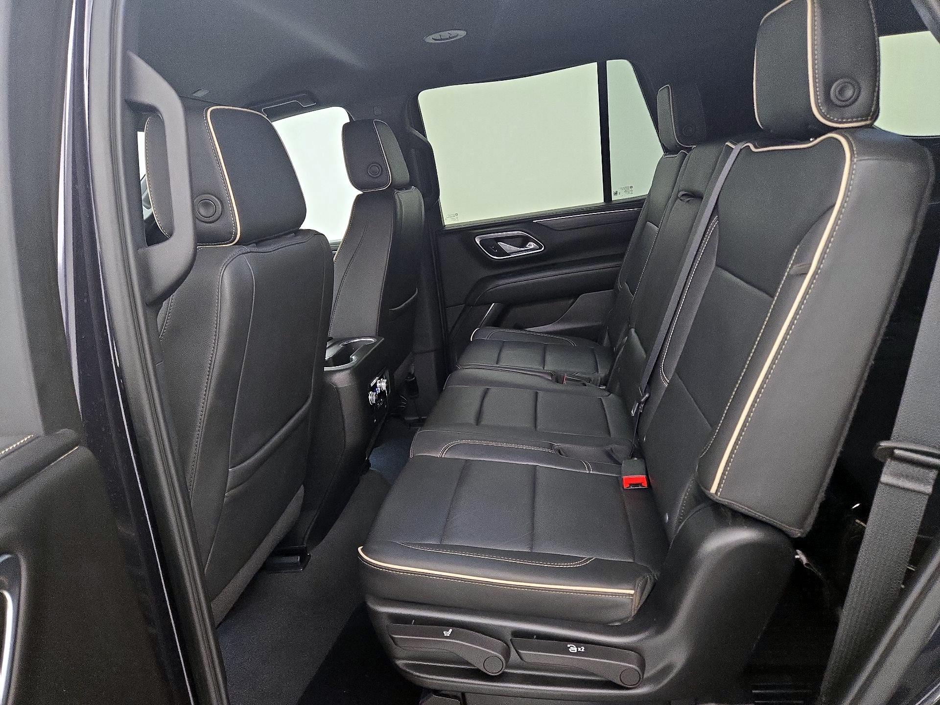 Thumbnail: 2024 GMC Yukon - 19