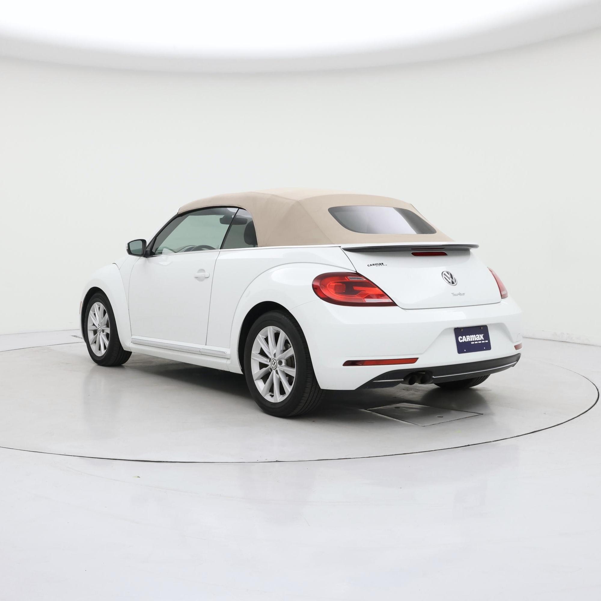 Thumbnail: 2017 Volkswagen Beetle - 2