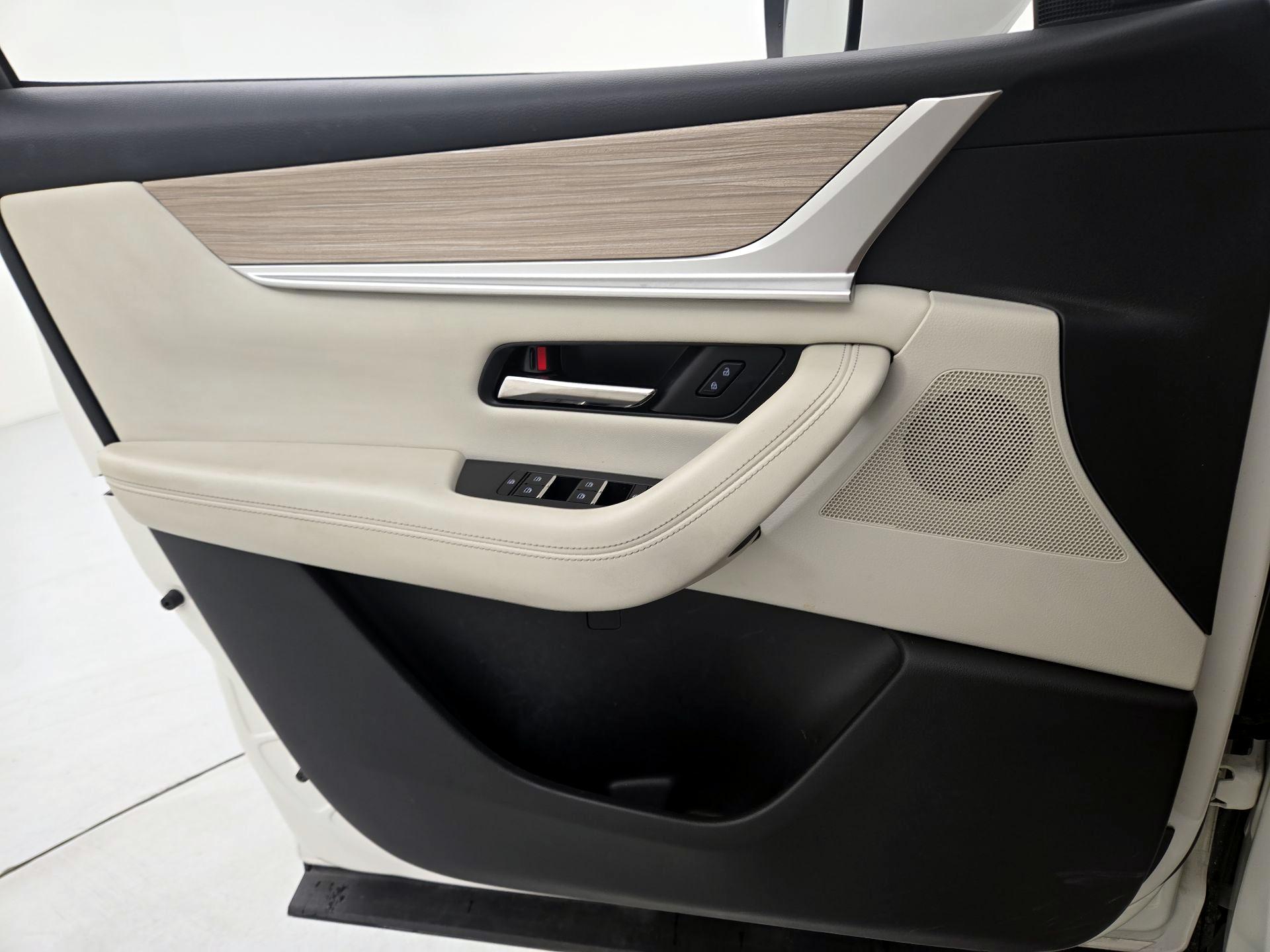 Thumbnail: 2024 Mazda CX-90 - 12