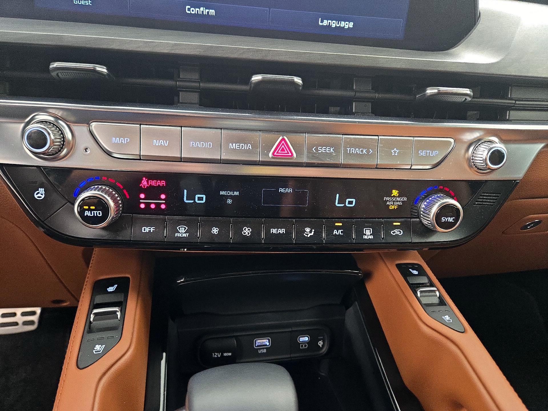 Thumbnail: 2024 Kia Telluride - 17