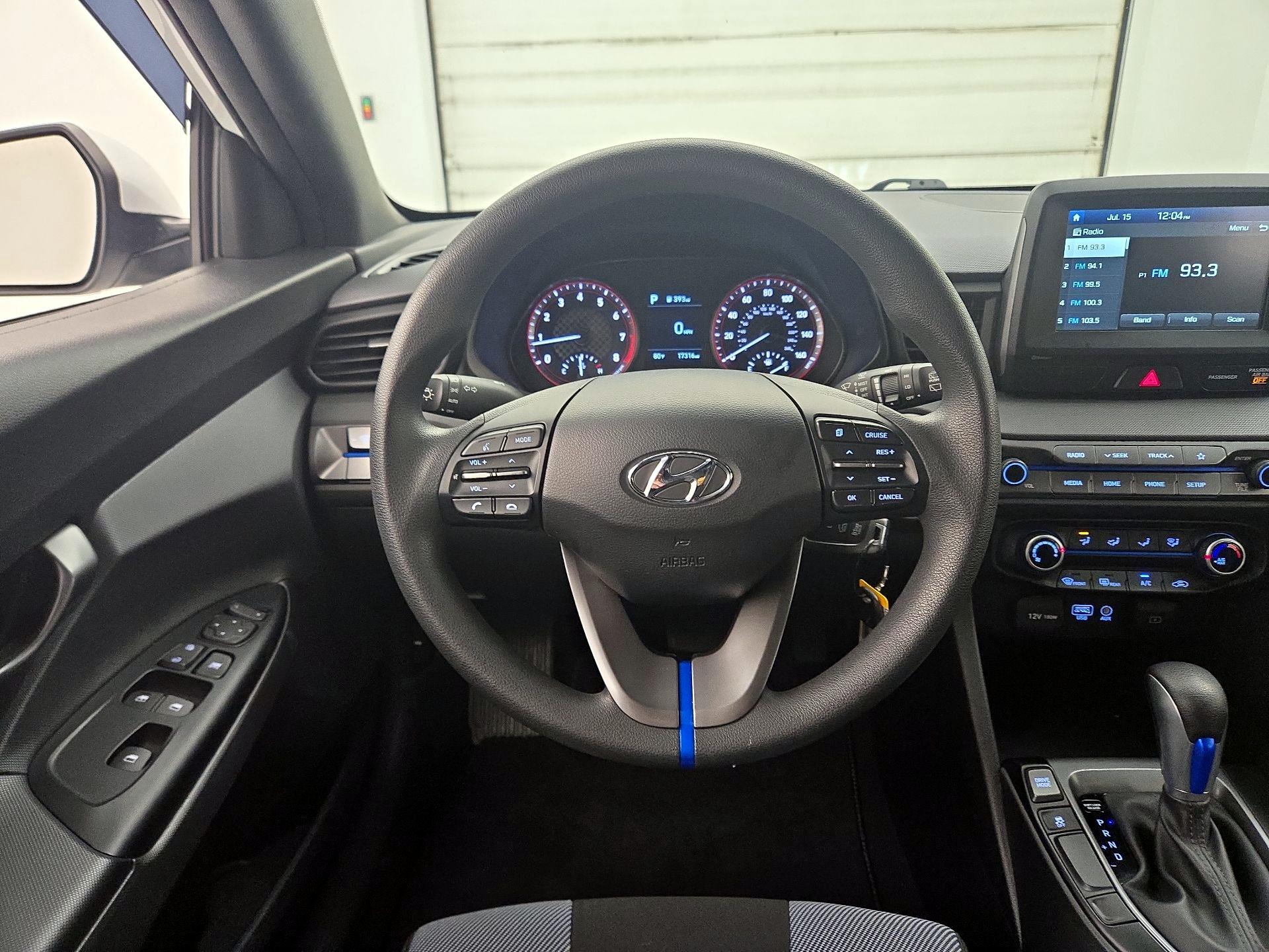 Thumbnail: 2021 Hyundai Veloster - 10