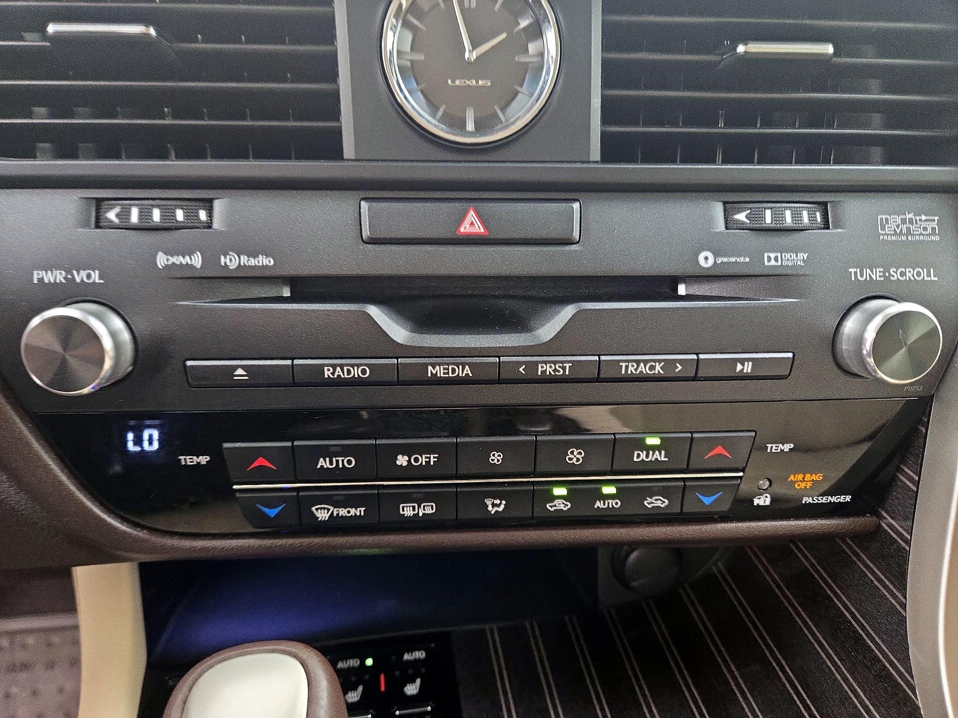 Thumbnail: 2018 Lexus RX - 17