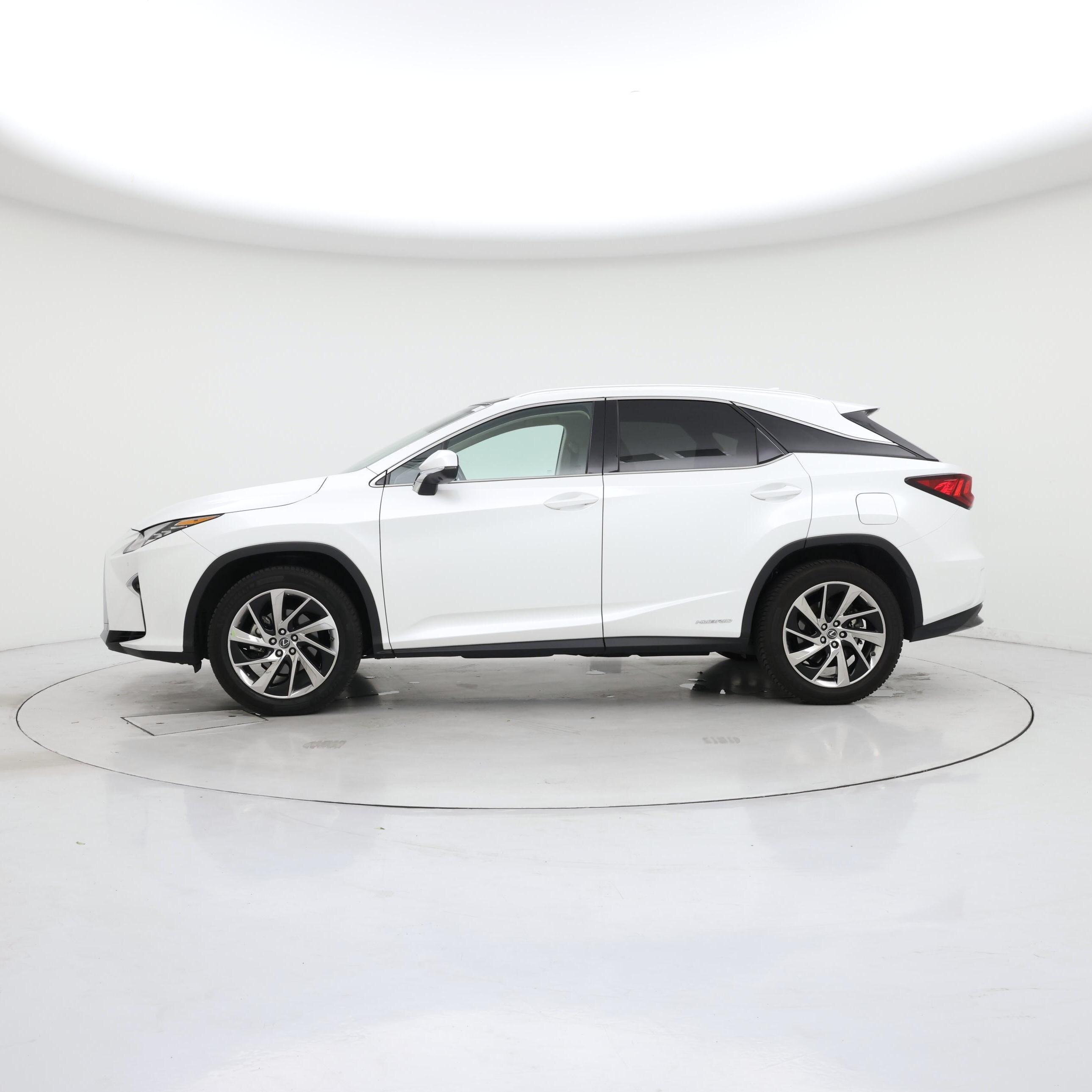 Thumbnail: 2018 Lexus RX - 3