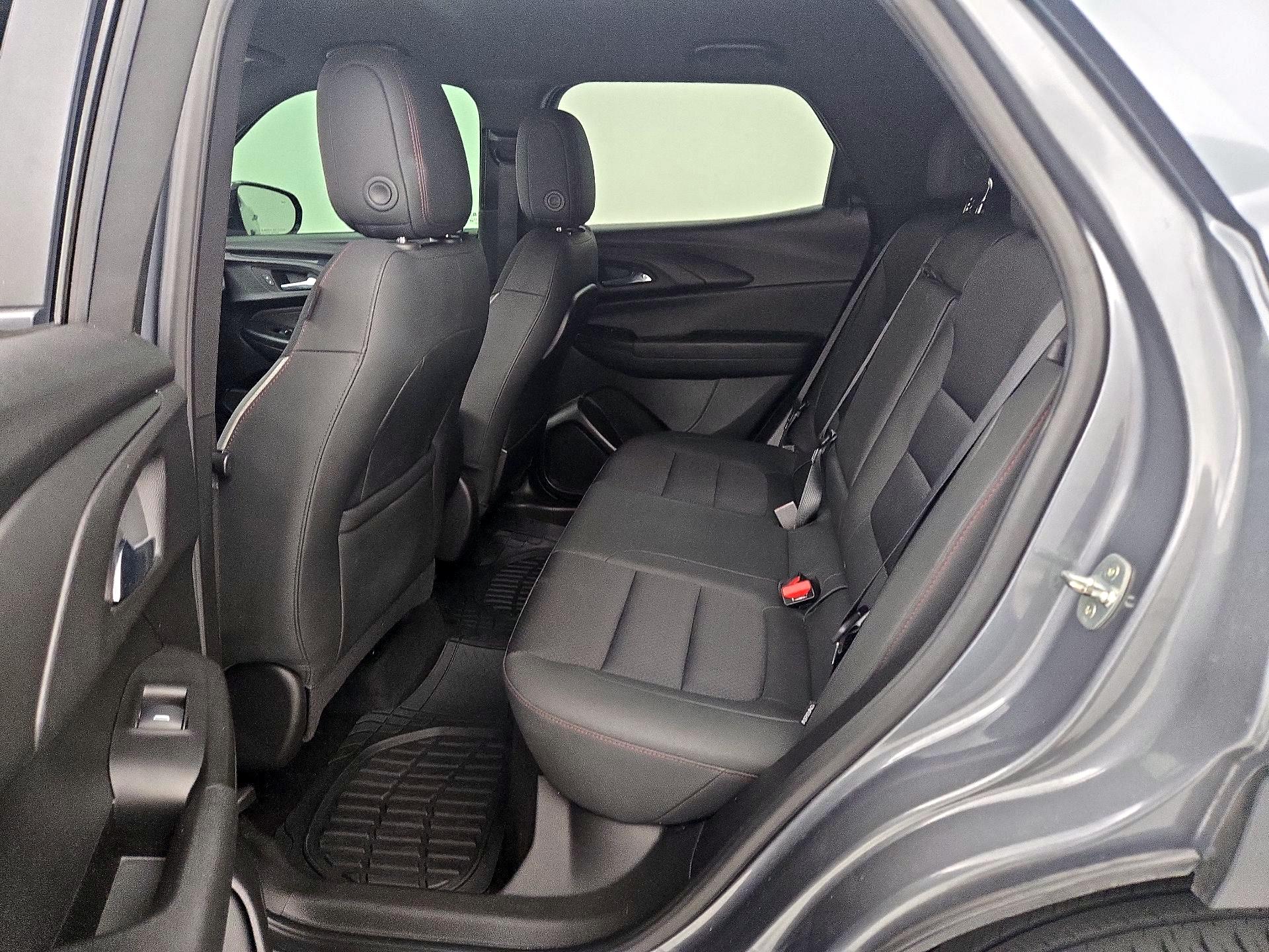 Thumbnail: 2021 Chevrolet TrailBlazer - 19