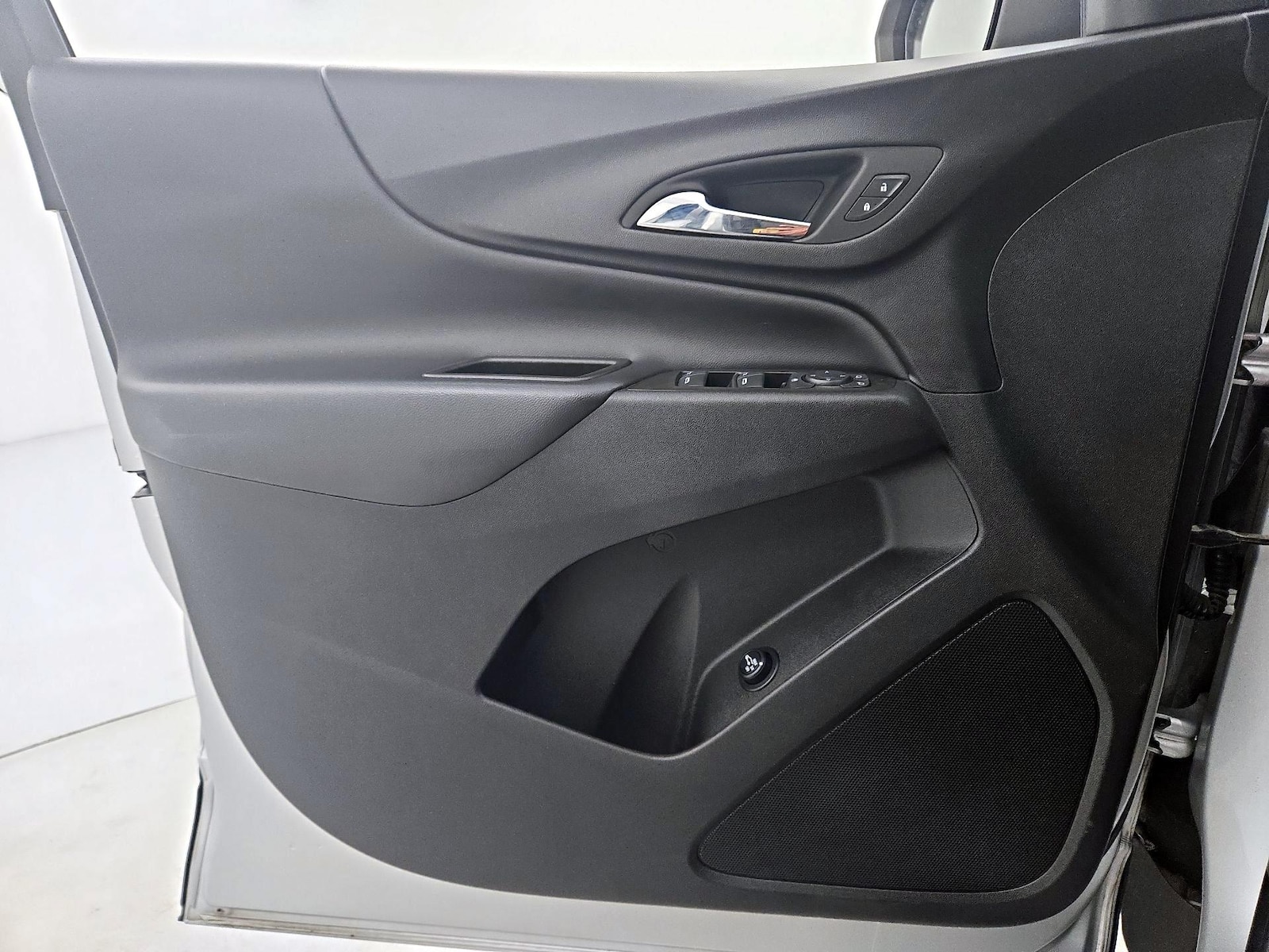 2022 Chevrolet Equinox LT - Photo 13