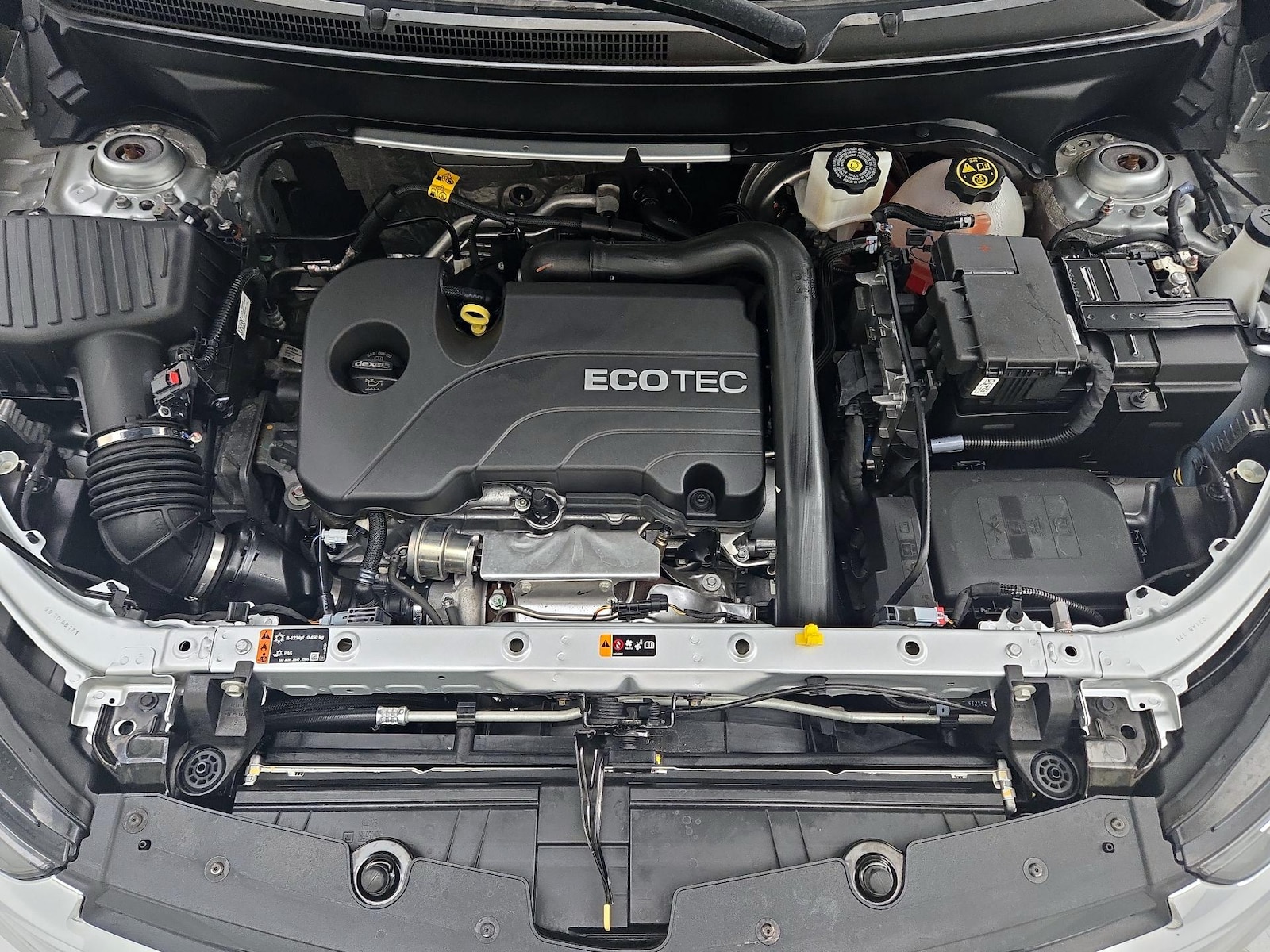 2022 Chevrolet Equinox LT - Photo 23