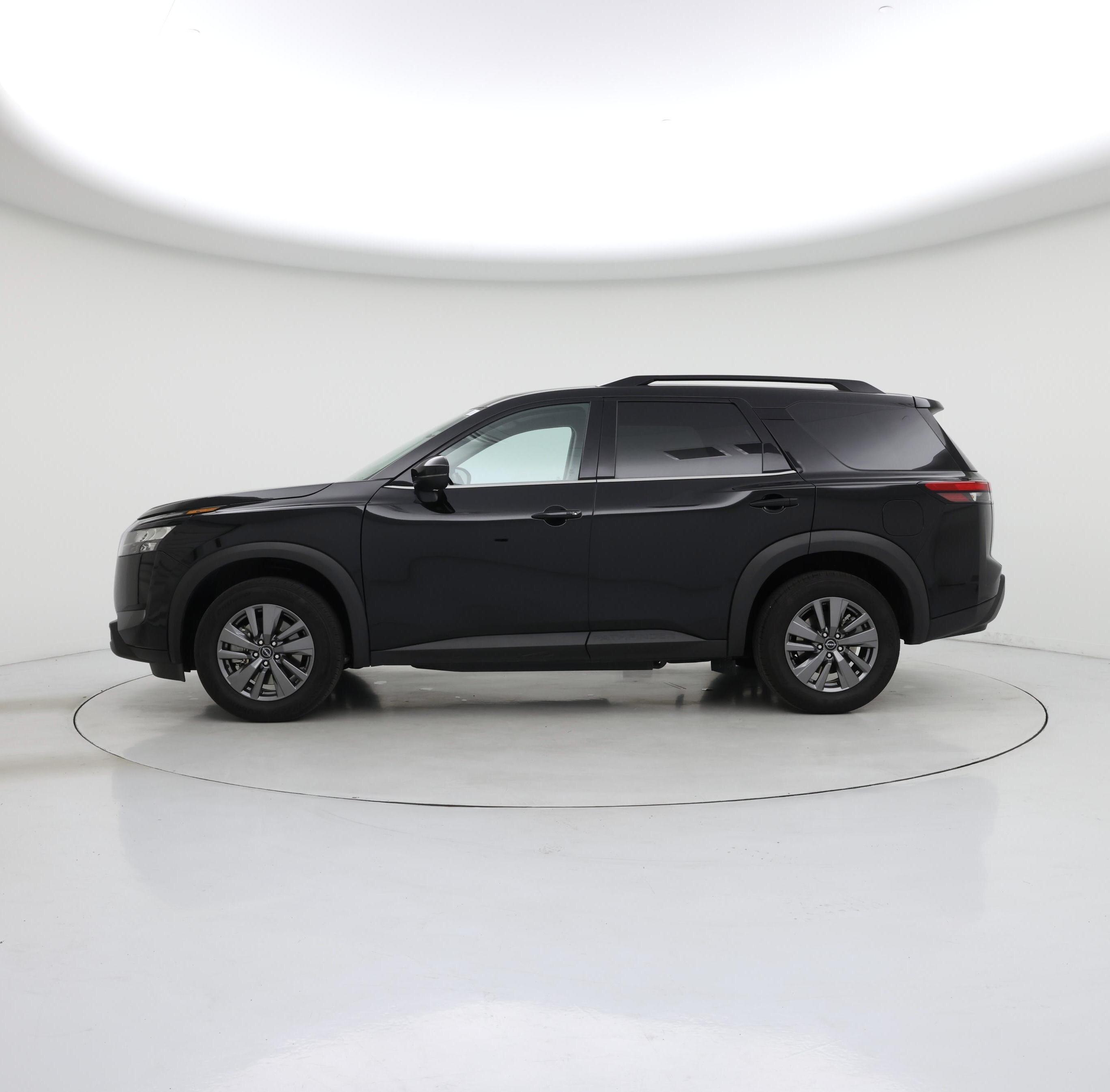 Thumbnail: 2025 Nissan Pathfinder - 3