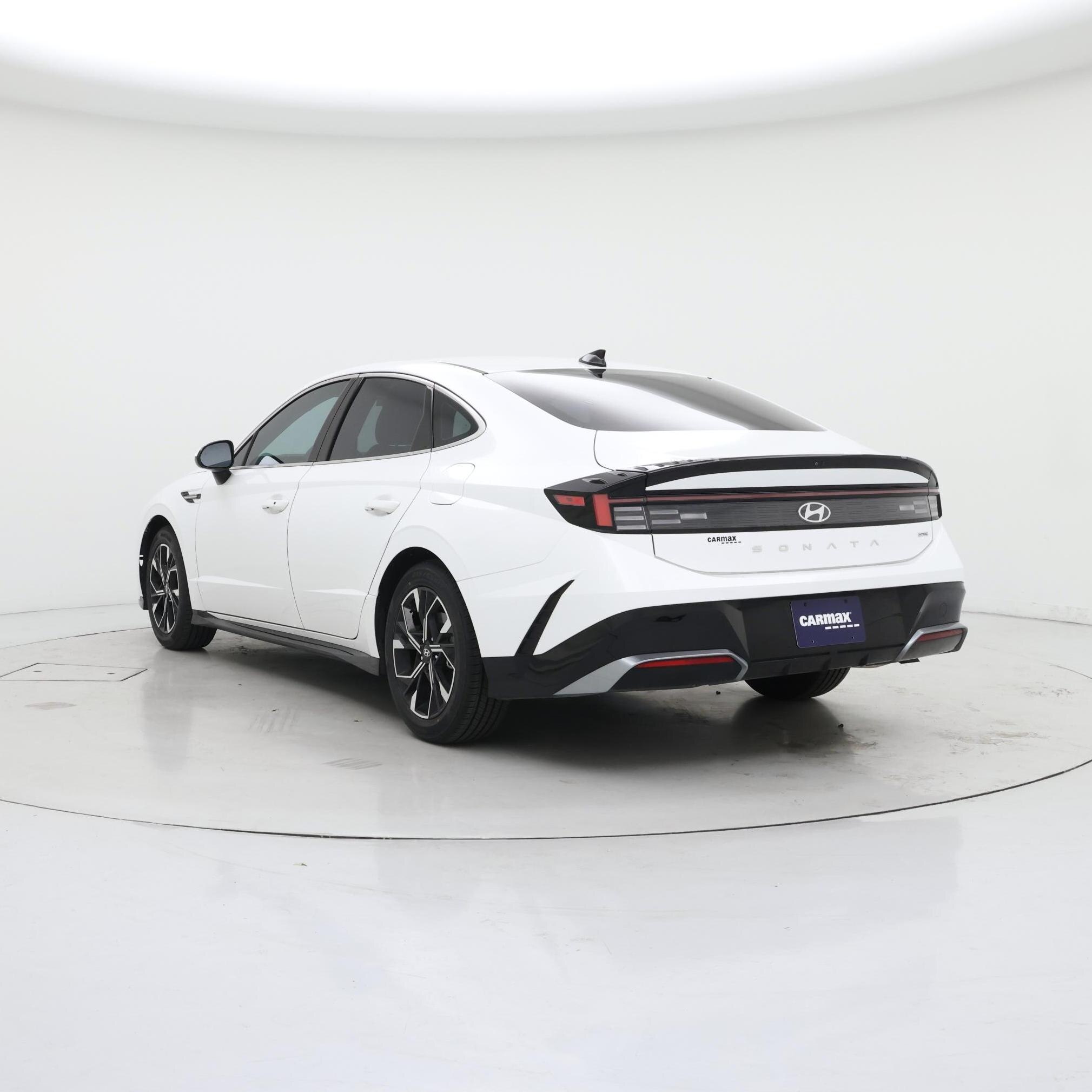 Thumbnail: 2024 Hyundai Sonata - 2