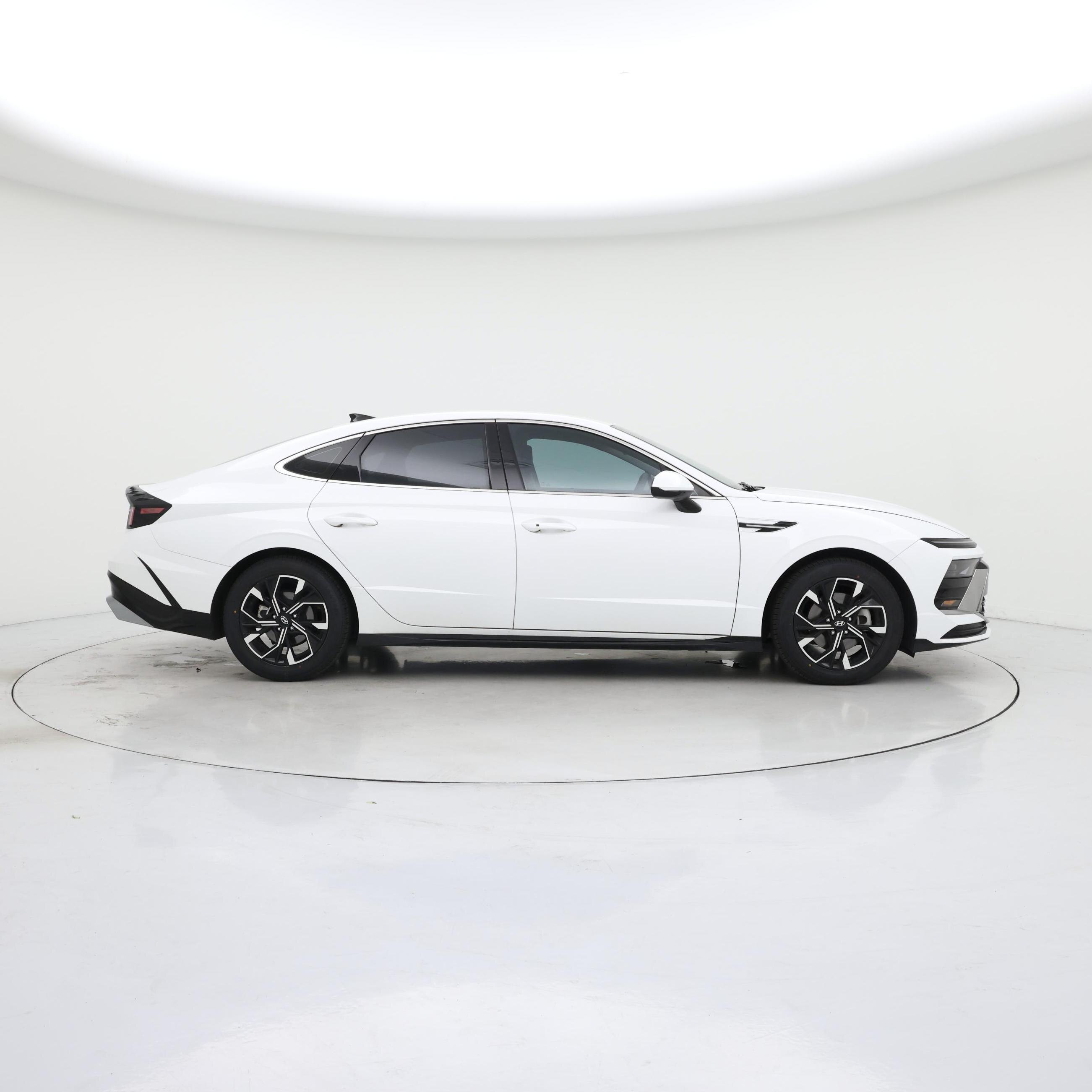 Thumbnail: 2024 Hyundai Sonata - 7