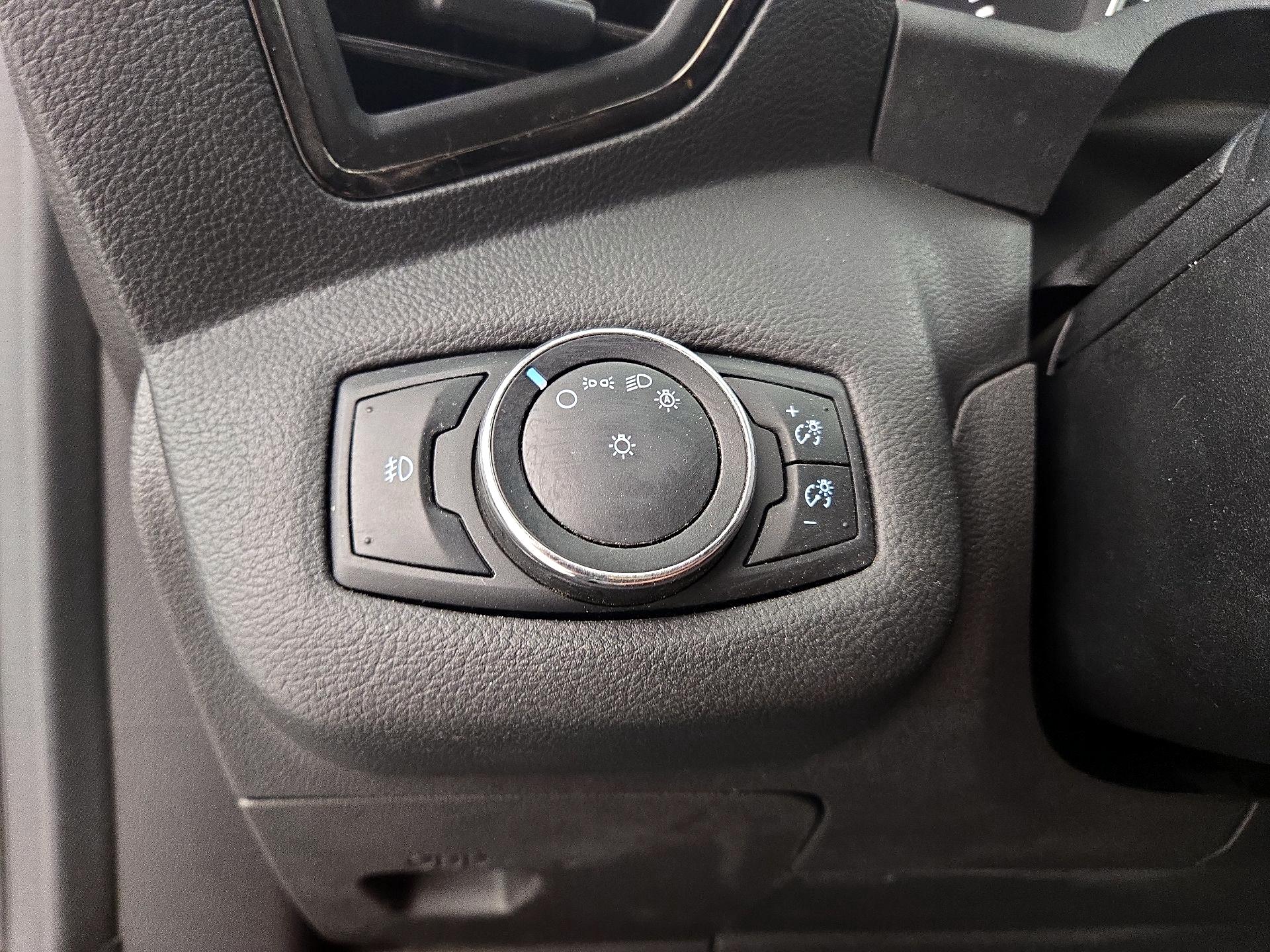 Thumbnail: 2014 Ford Escape - 13