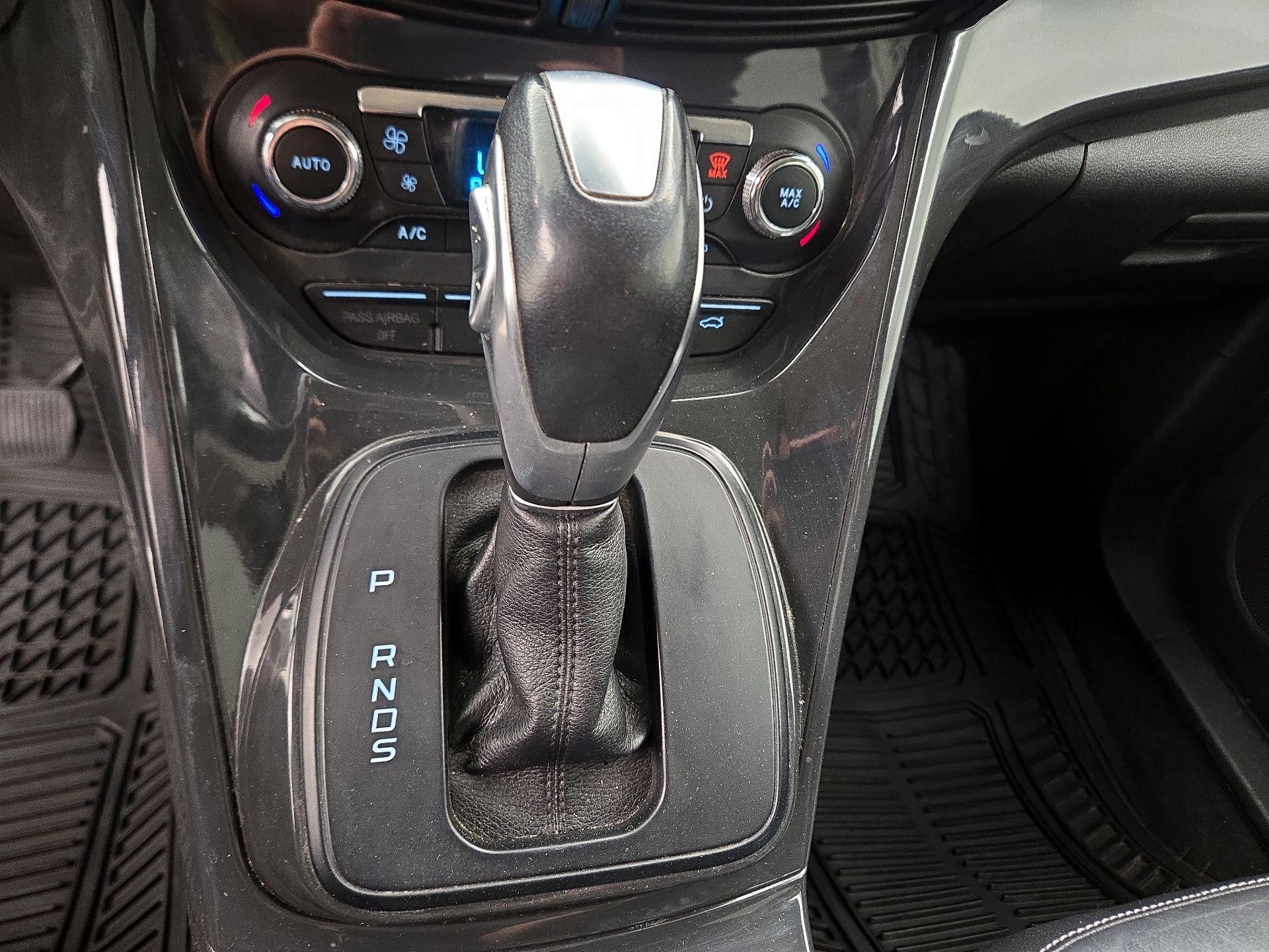 Thumbnail: 2014 Ford Escape - 17