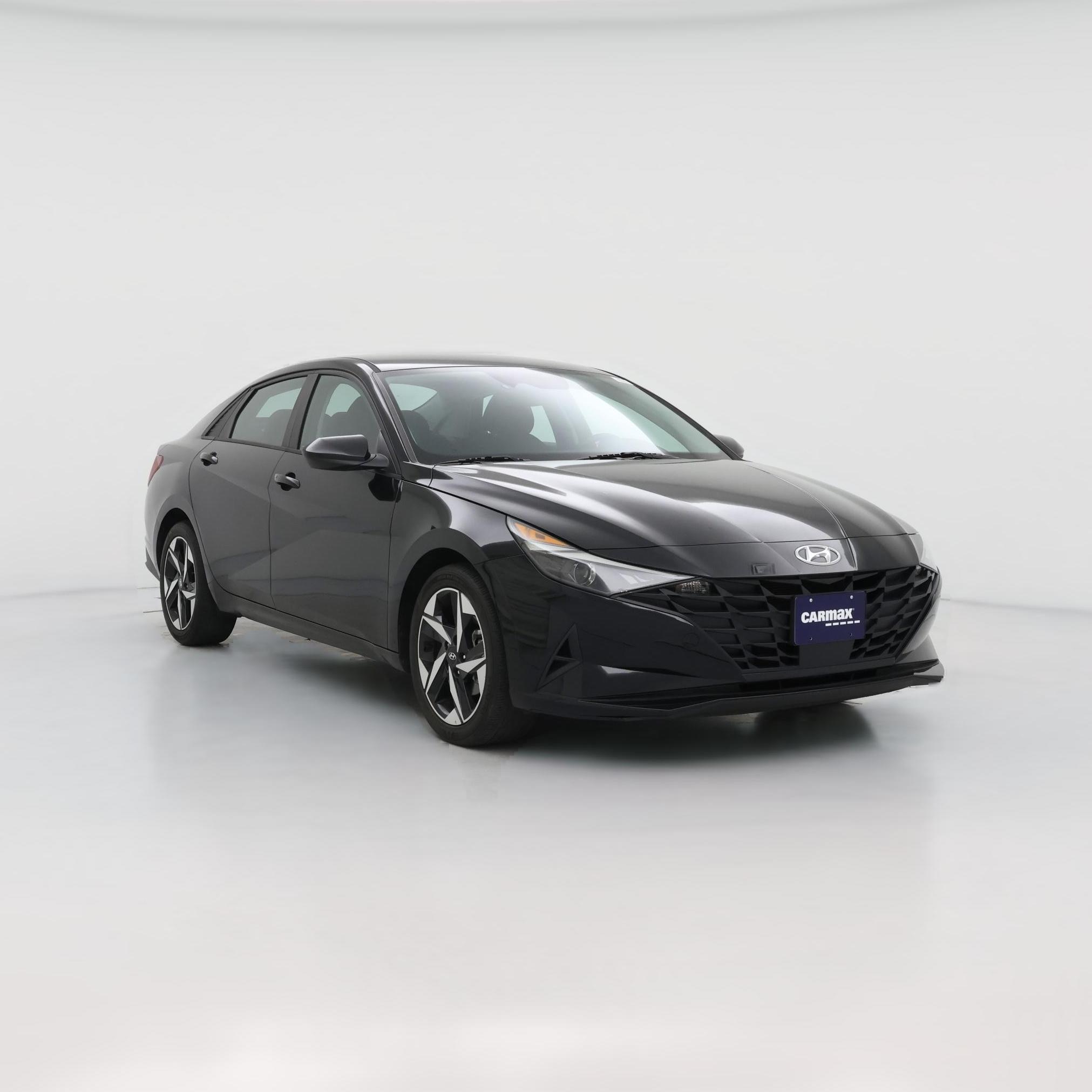 Thumbnail: 2023 Hyundai Elantra - 1